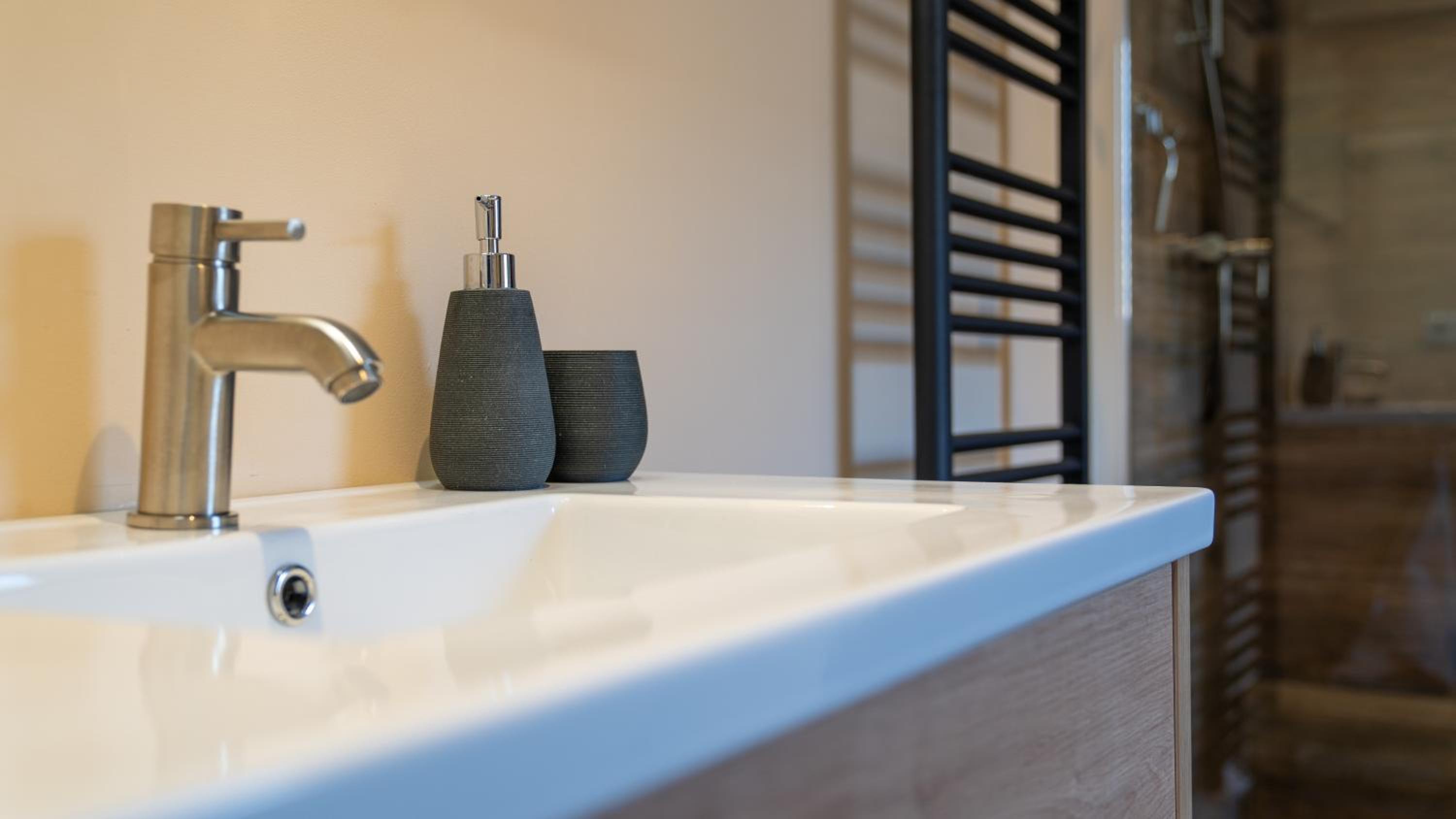 Double Room with Private Bathroom photo 3