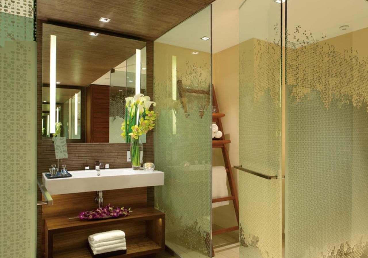 Deluxe Ocean View King - Photo 6