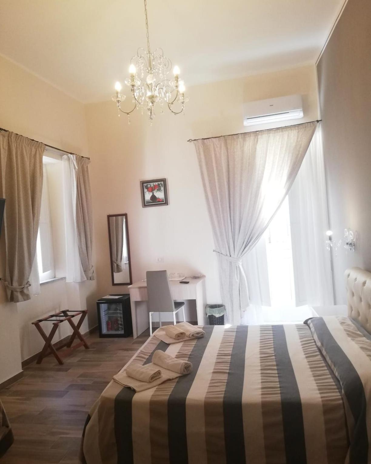 Deluxe Triple Room photo 2