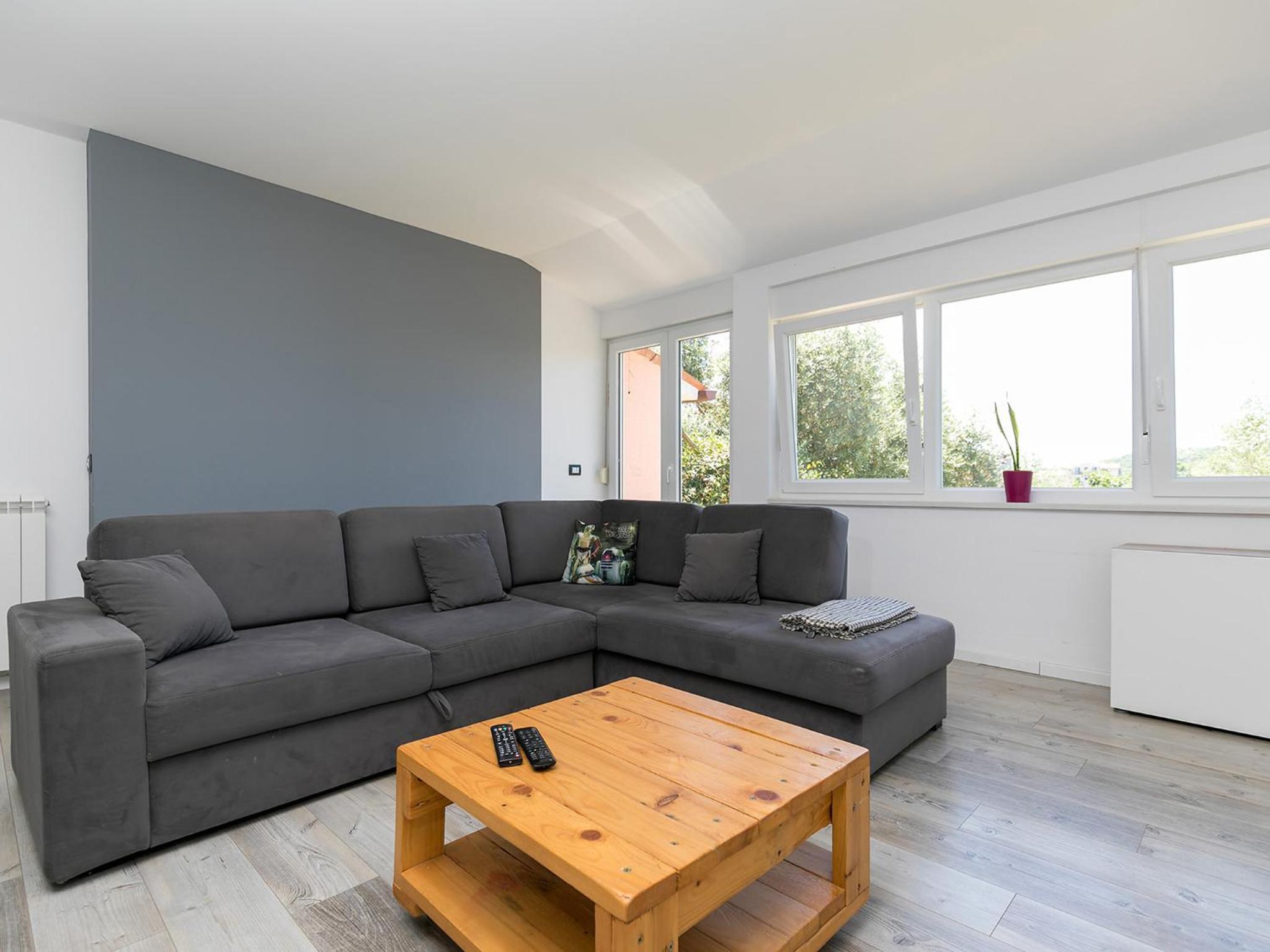 One-Bedroom Apartment With Garden