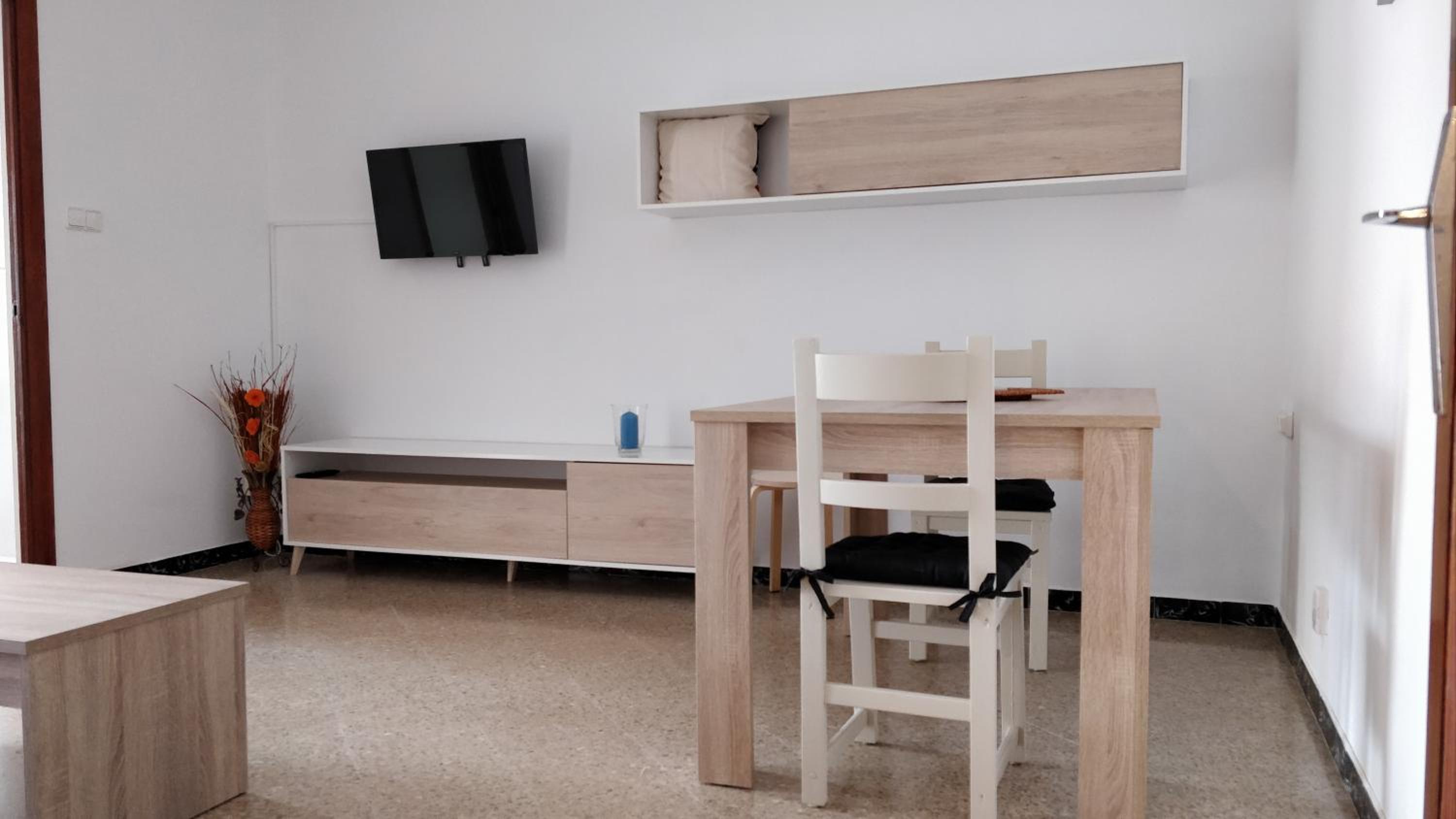 Apartamento con Balcón