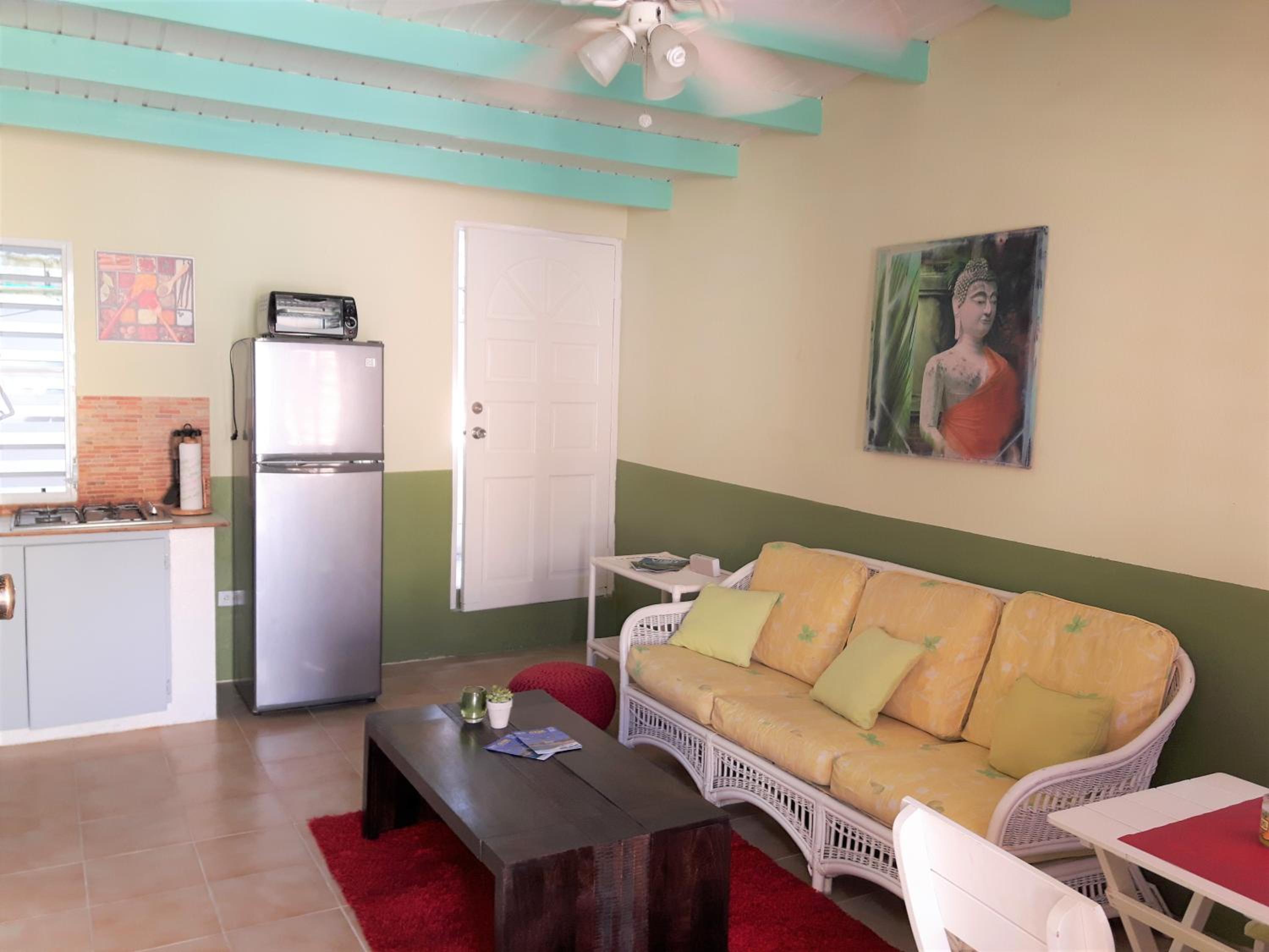 Superior One-Bedroom Apartment