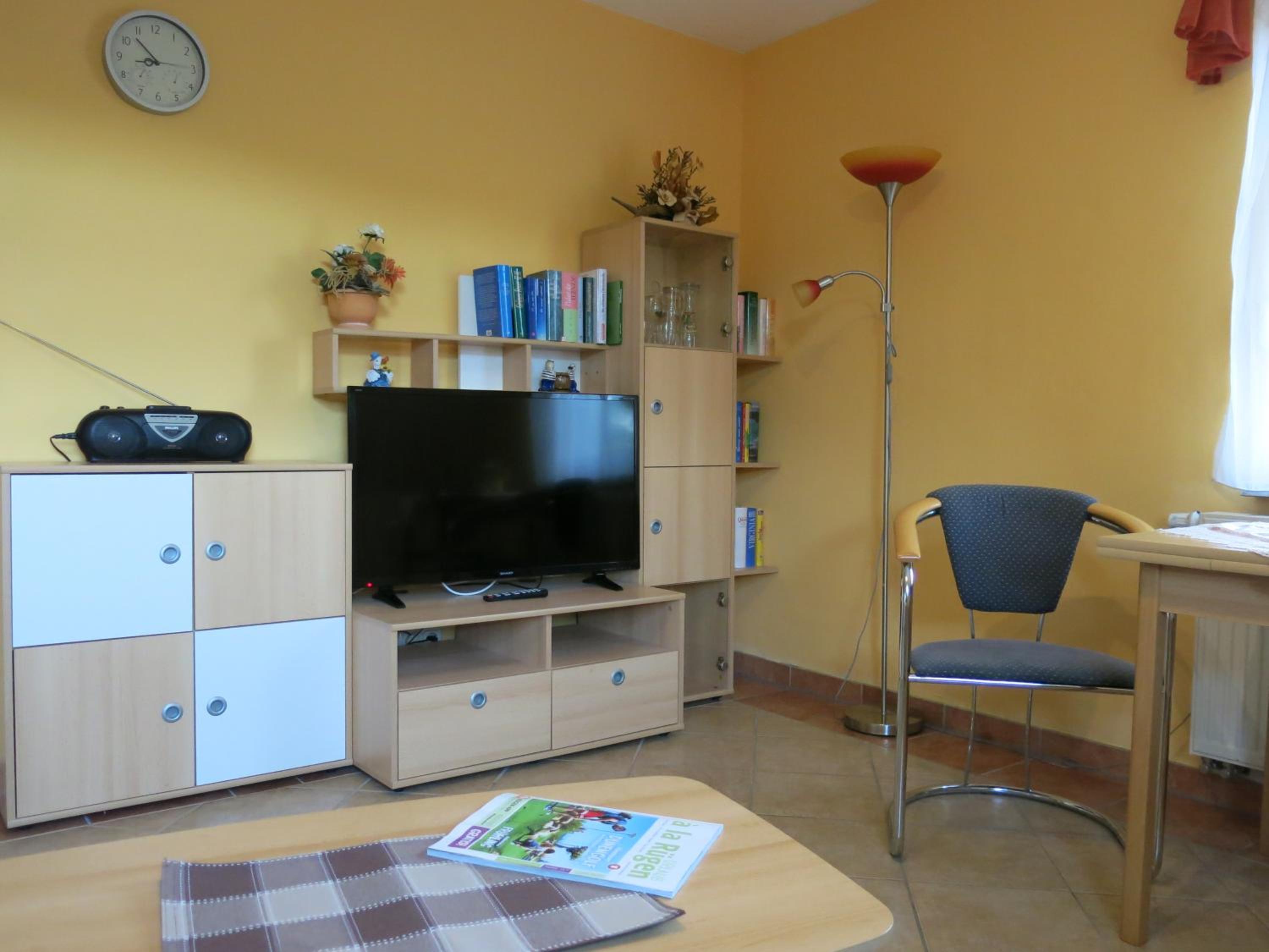 Apartment photo 1