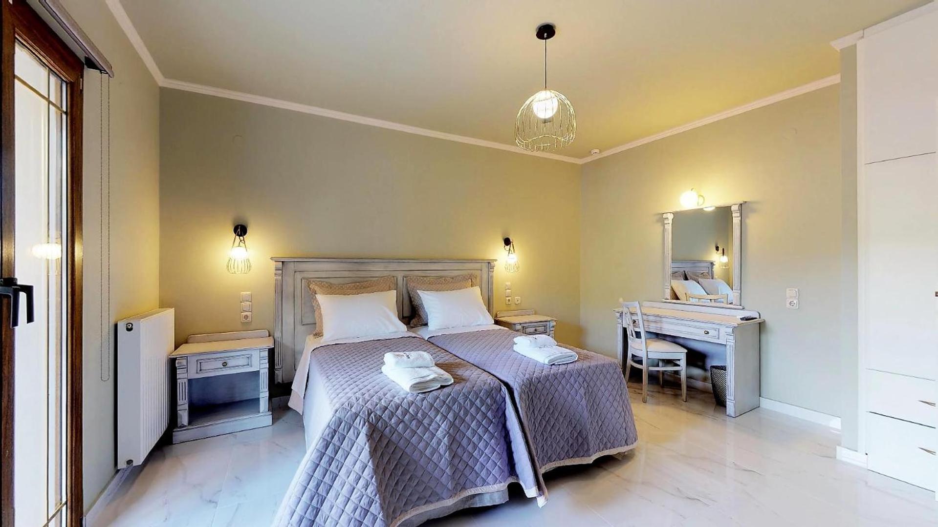 Deluxe Twin Room photo 3