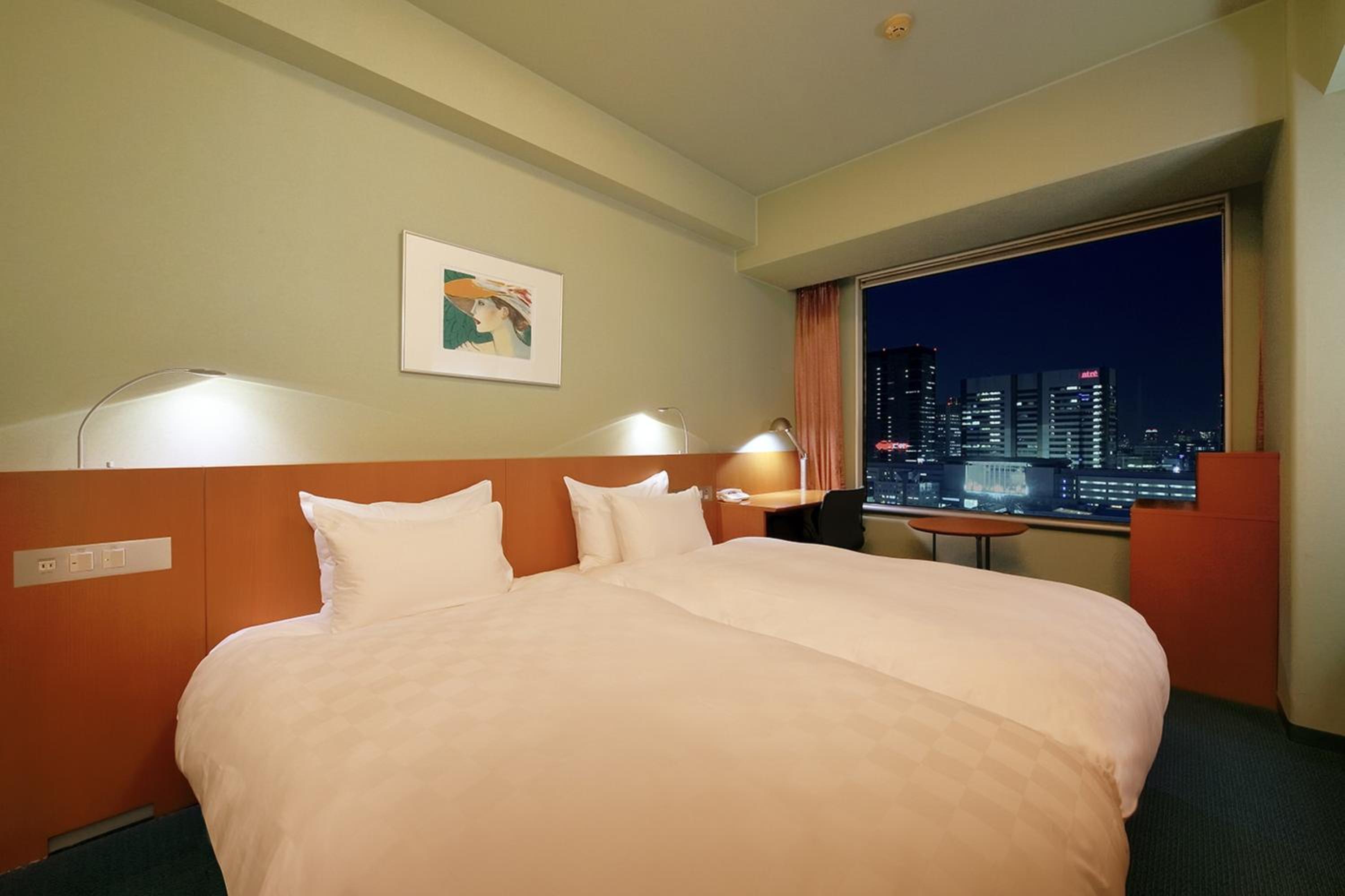 Twin Room (Non-Smoking) –Annex Tower photo 3