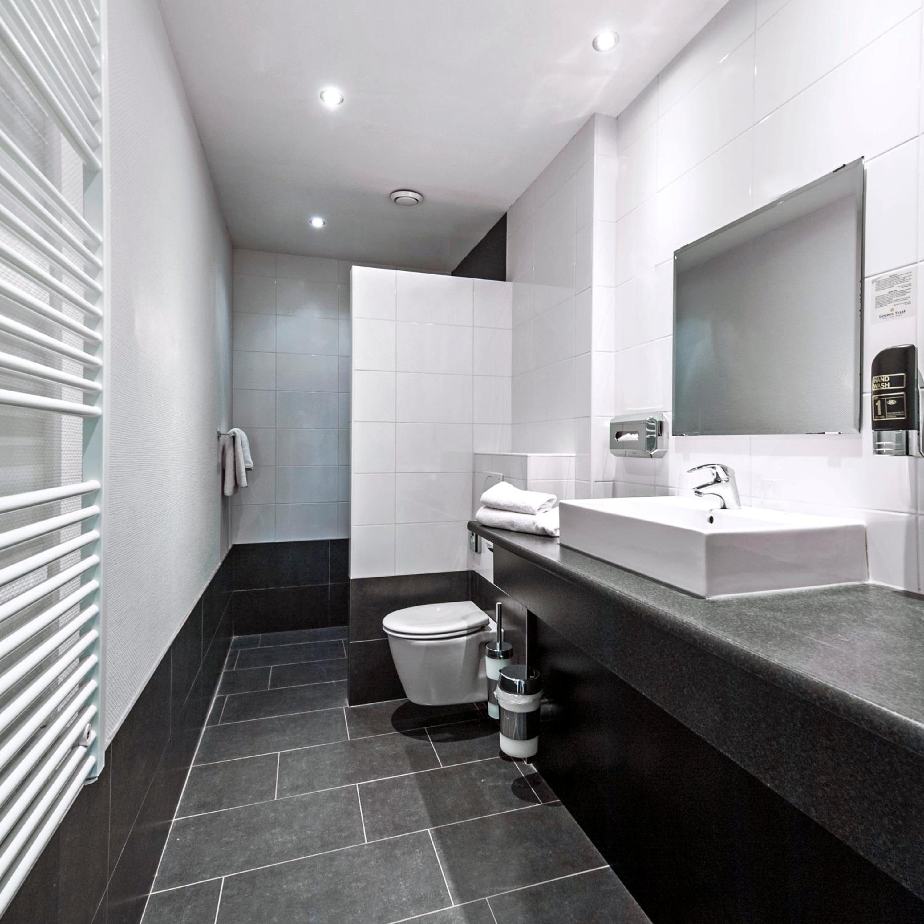 Deluxe Double Room - Photo 3