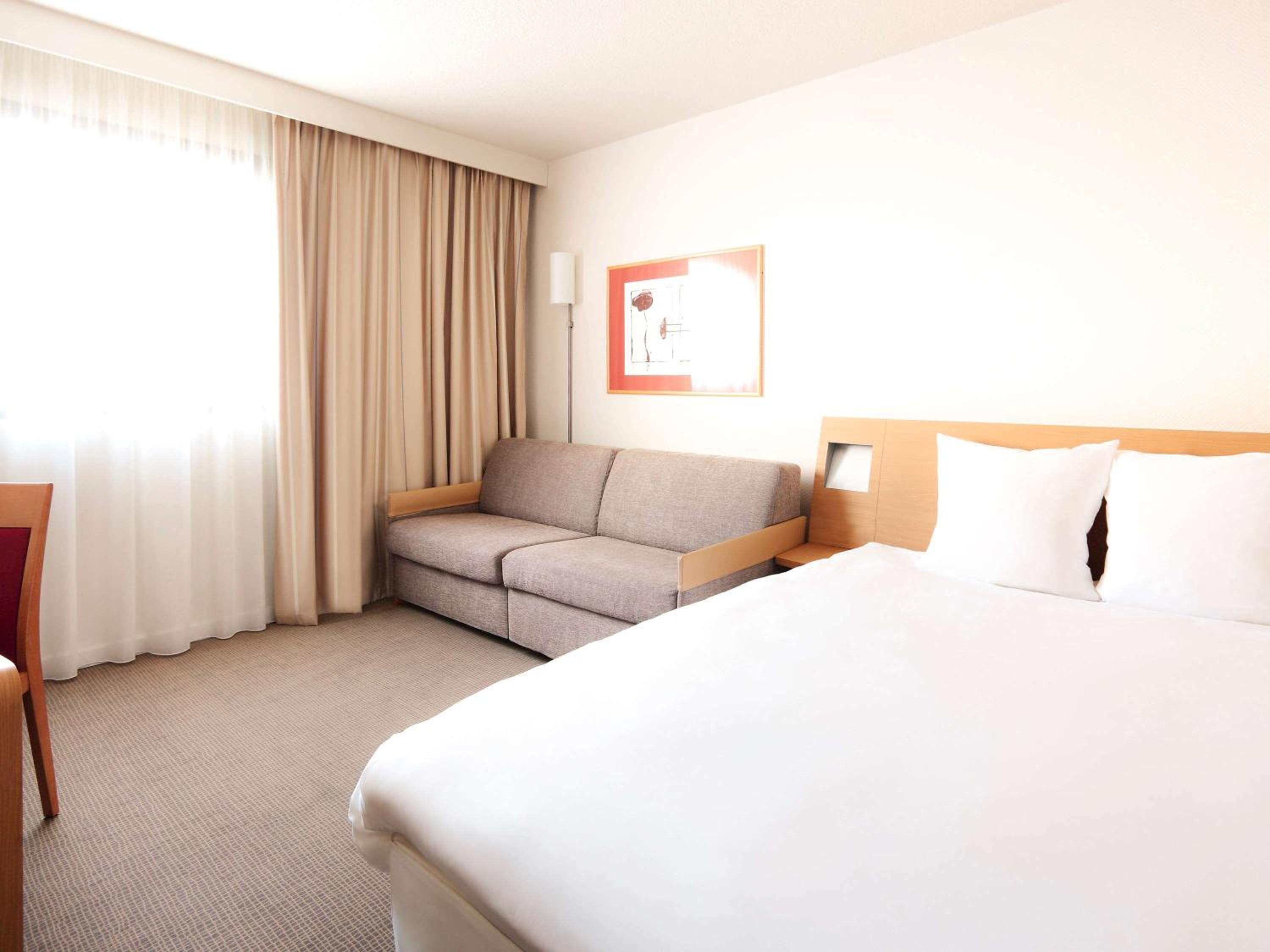 Standard Double Room - Photo 3