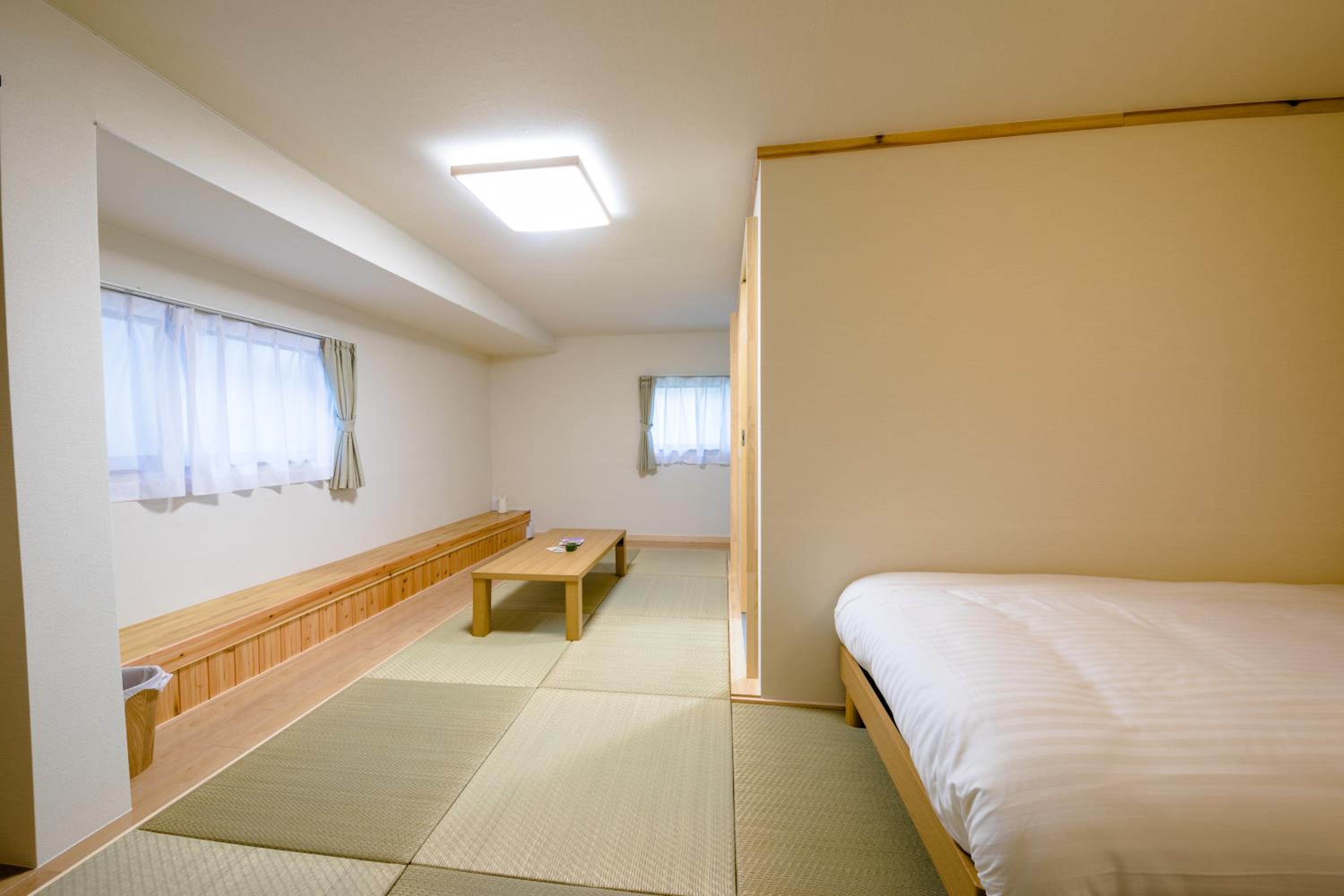 One-Bedroom House - Photo 56