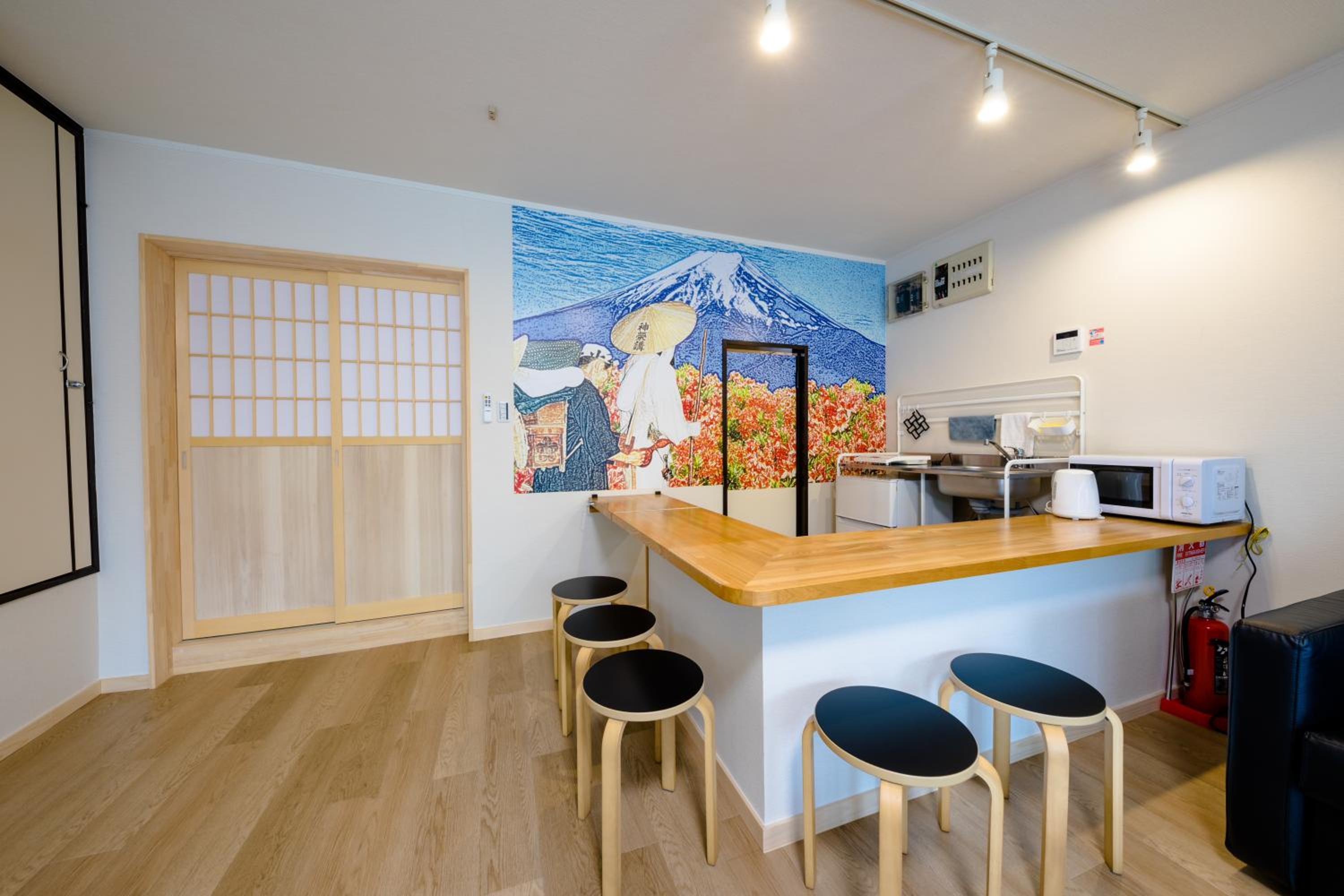 One-Bedroom House - Photo 35