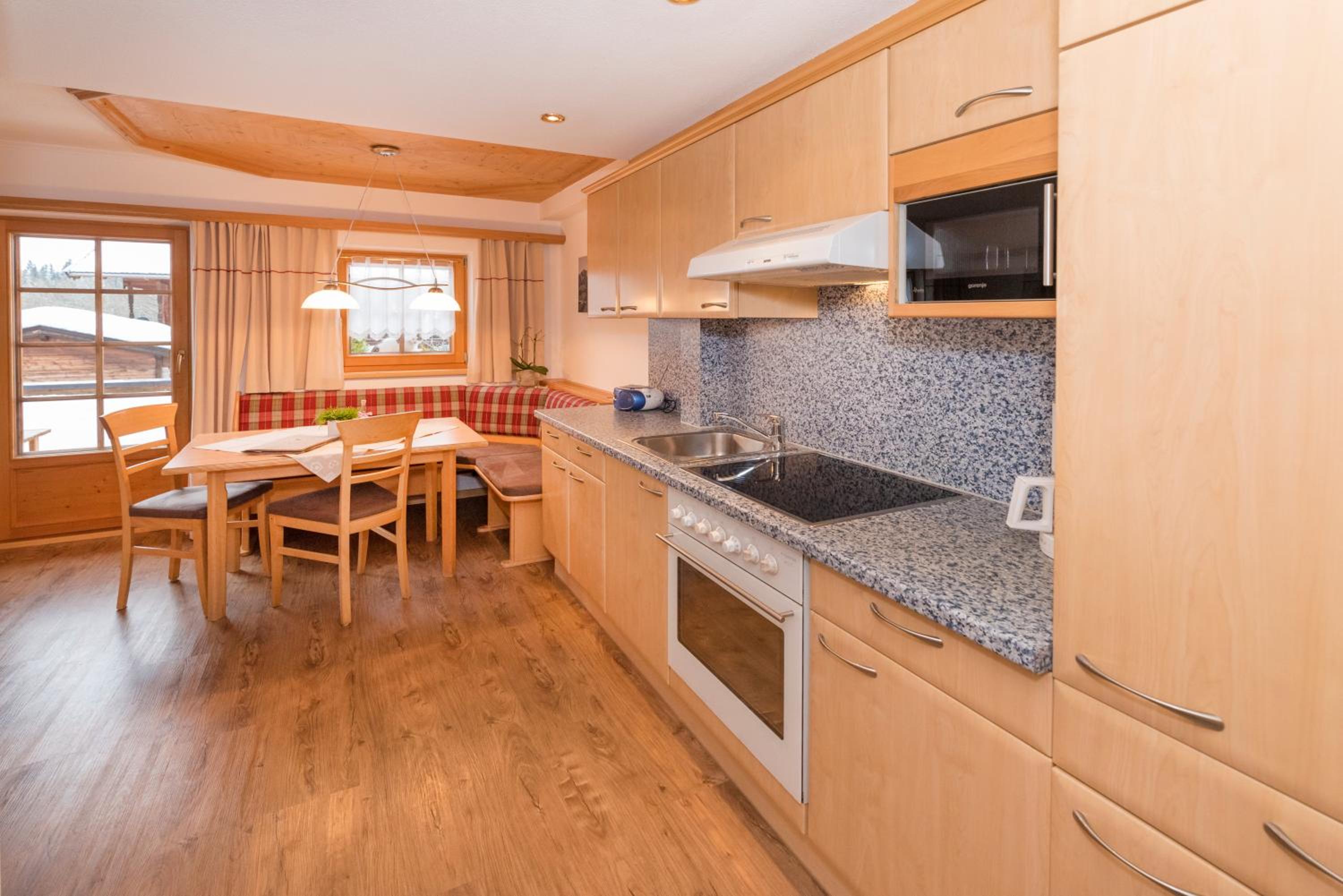 Two-Bedroom Apartment with Terrace photo 3