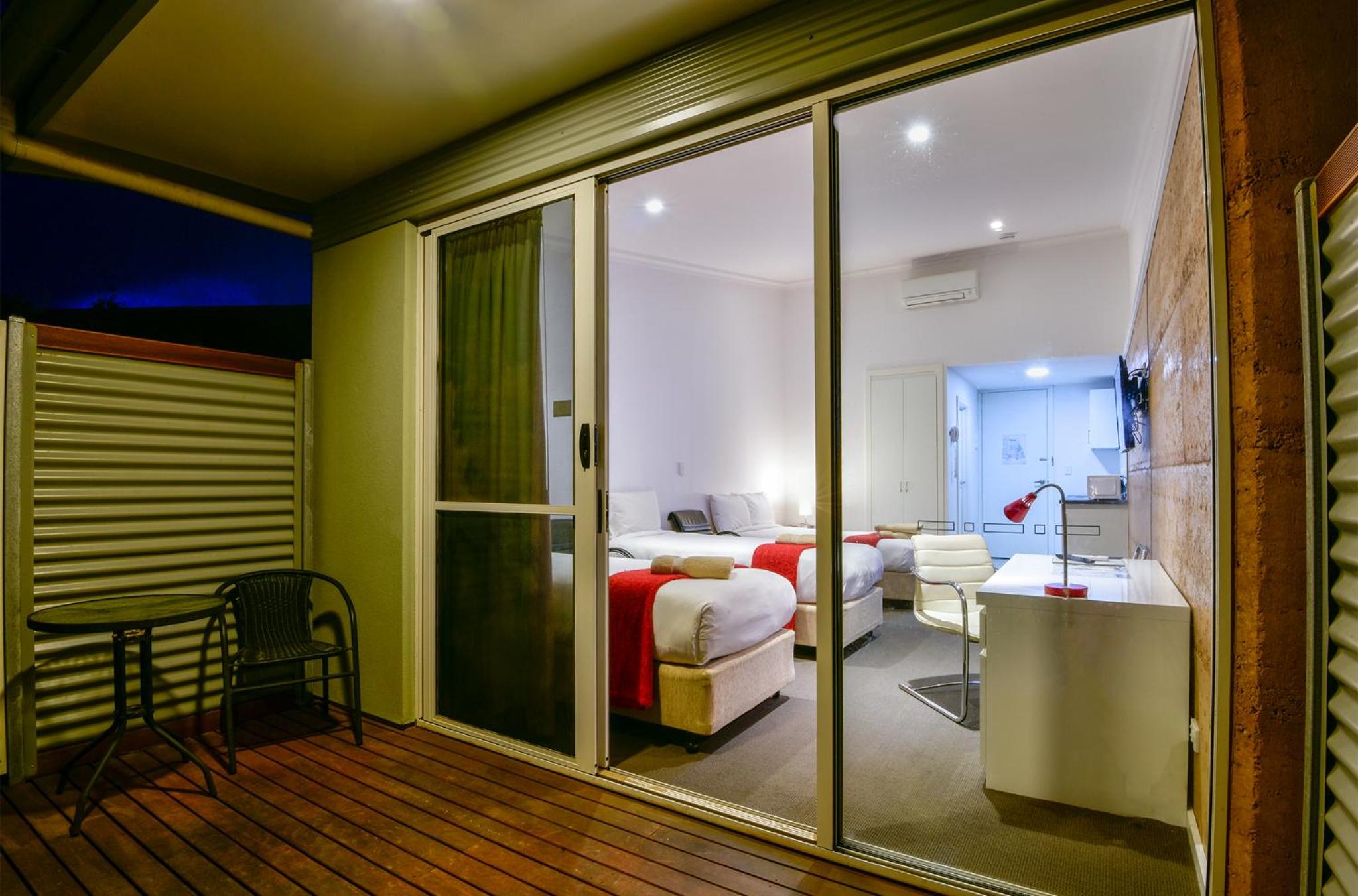 Deluxe Twin Room photo 1