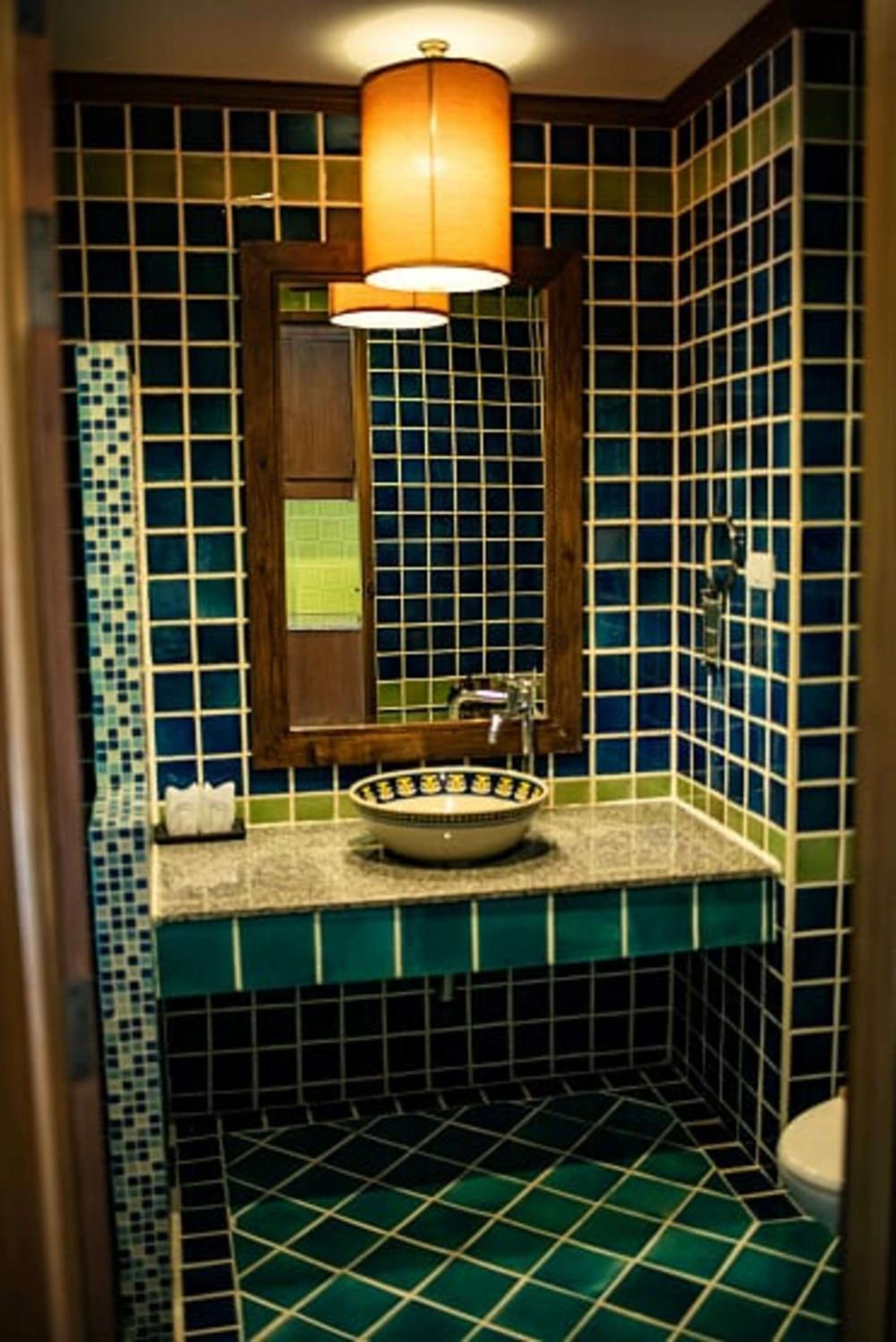 Deluxe King Room - Photo 2