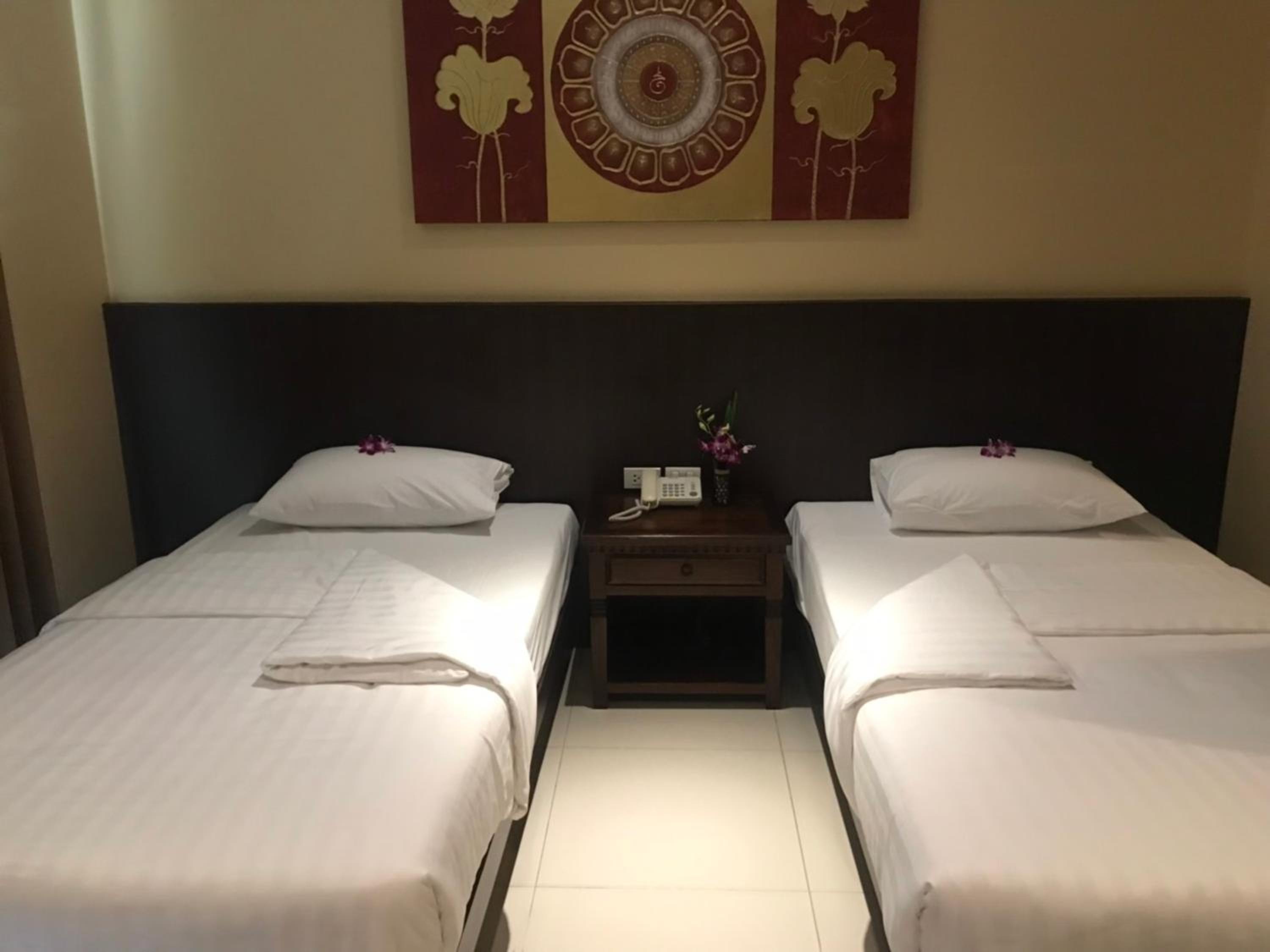 Standard Double or Twin Room with Balcony - Photo 2