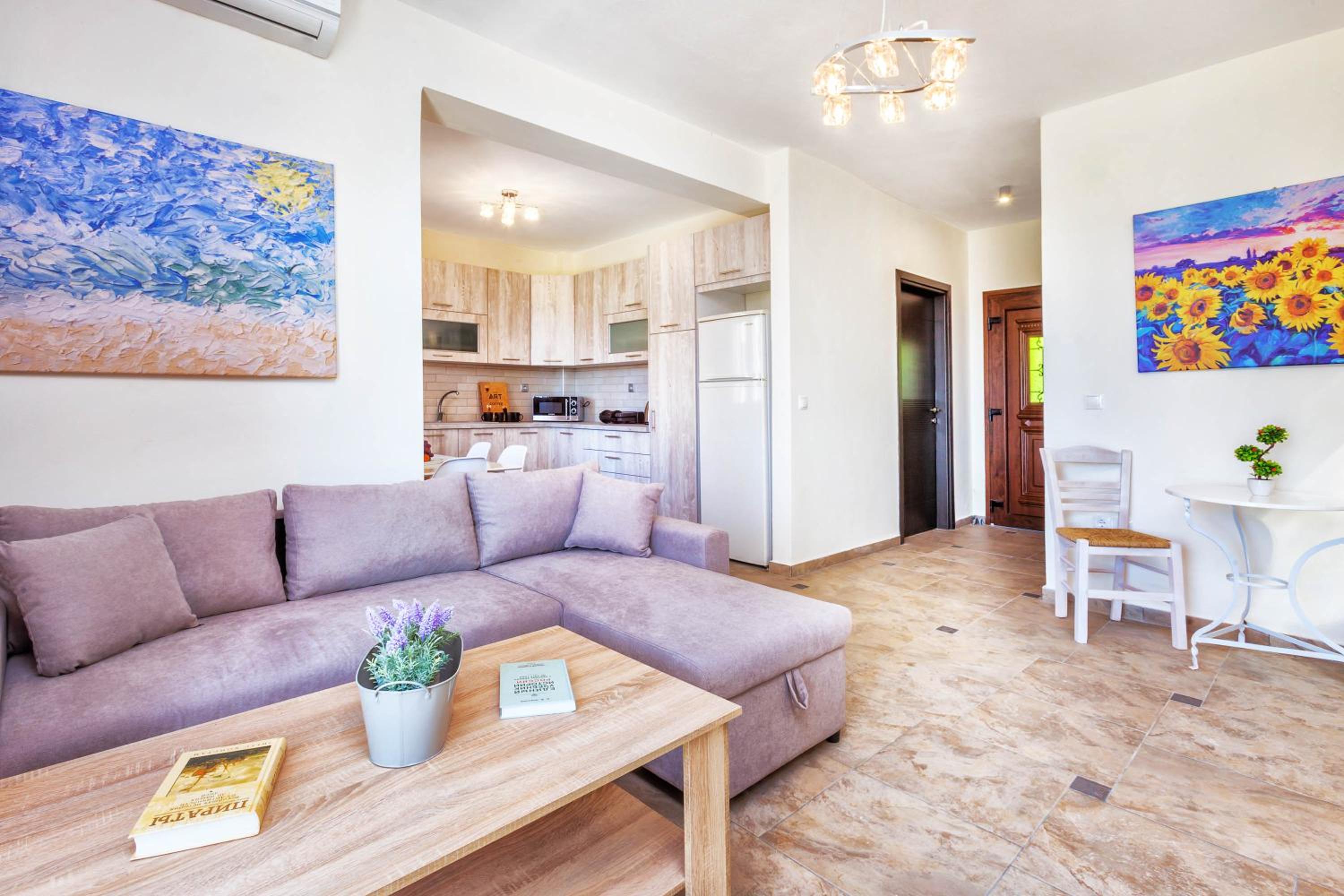 Deluxe Four-Bedroom Villa with Sea View