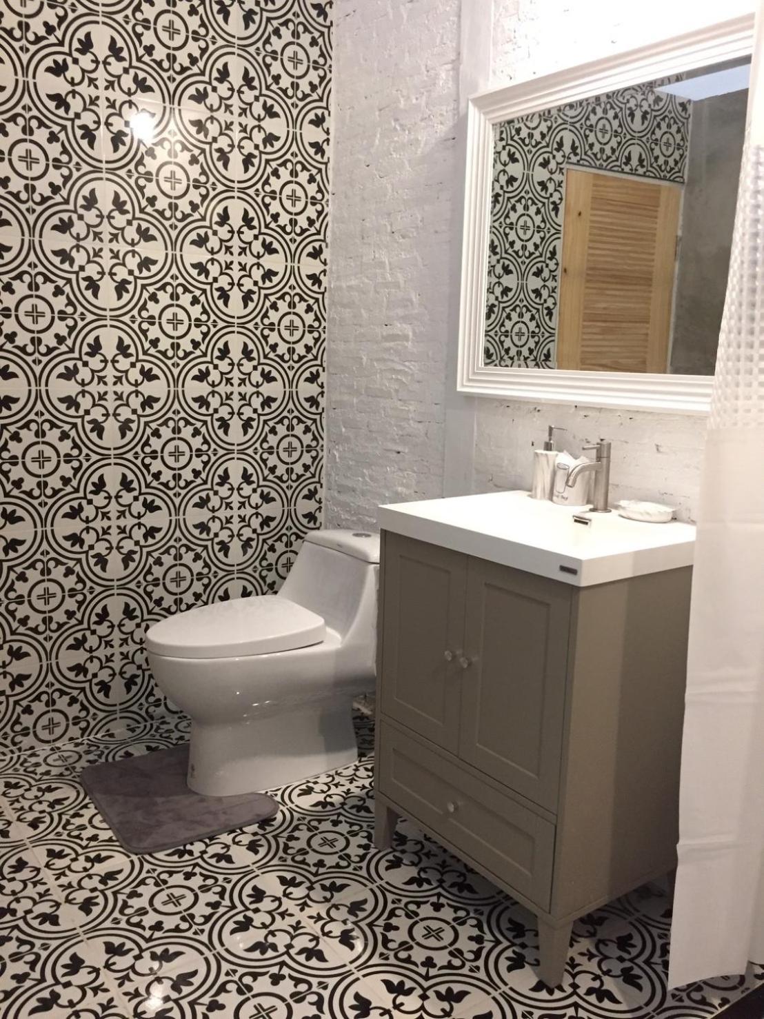 Standard Double Suite photo 3