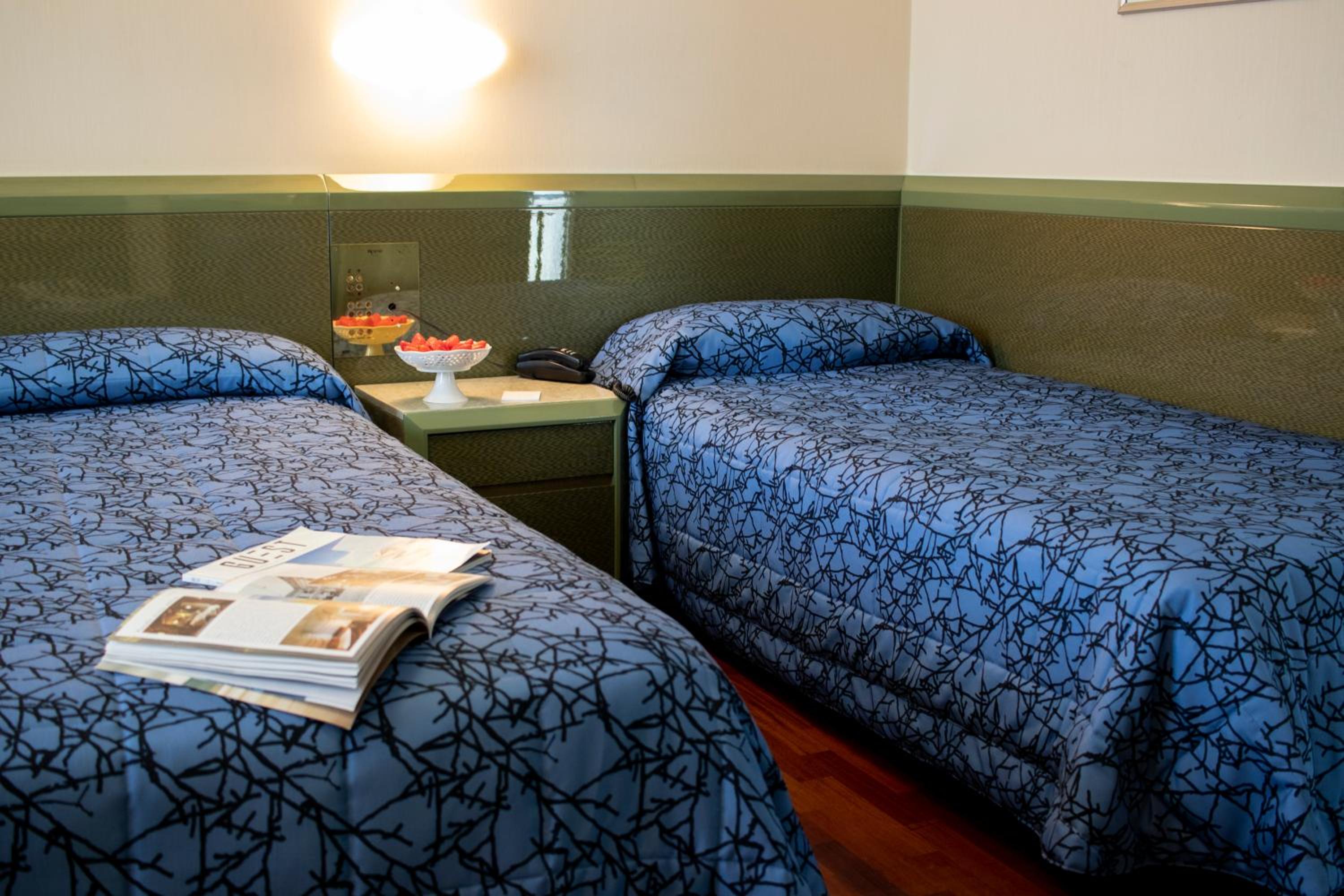 Standard Triple Room - Photo 1