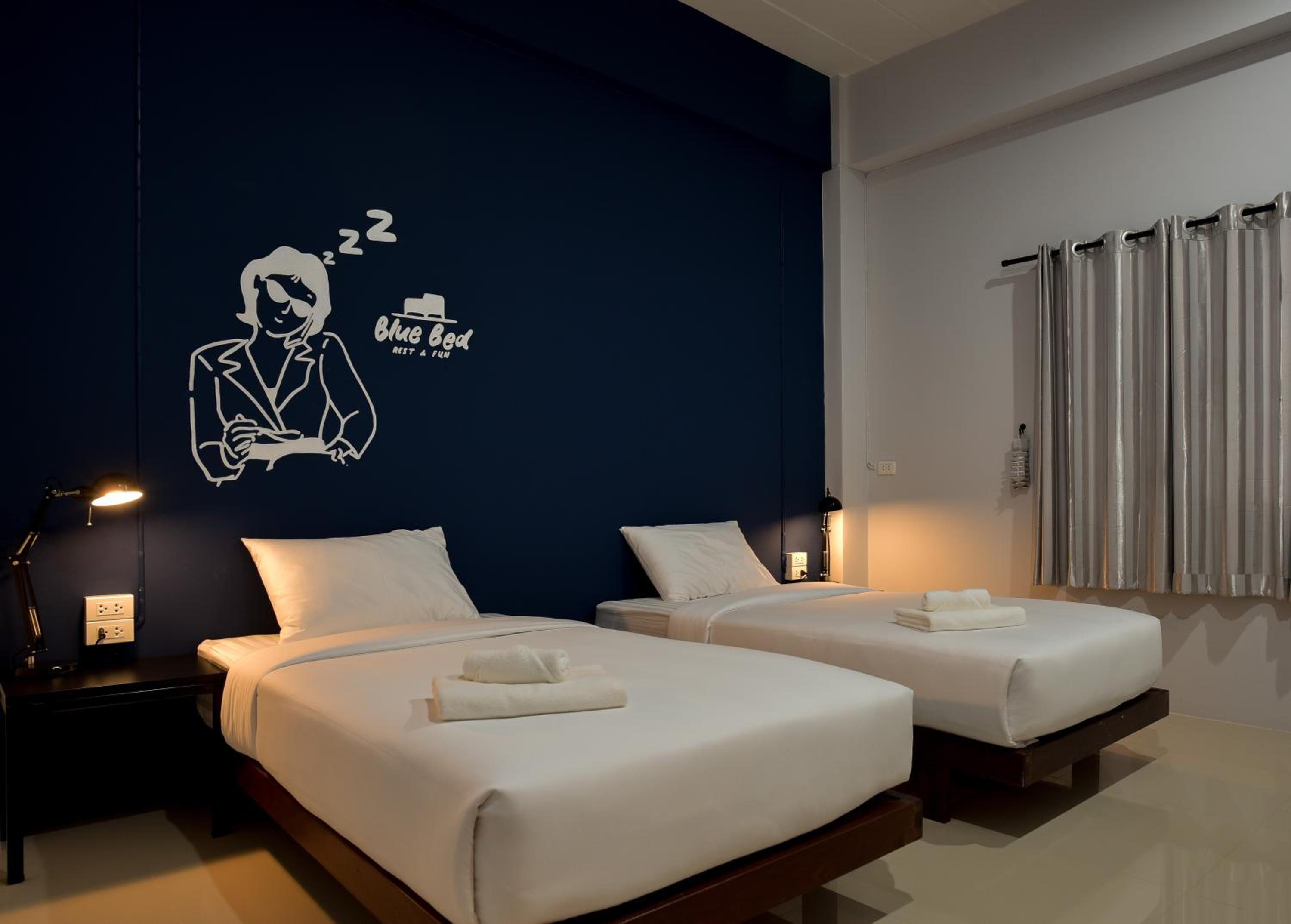 Twin Room - Photo 1