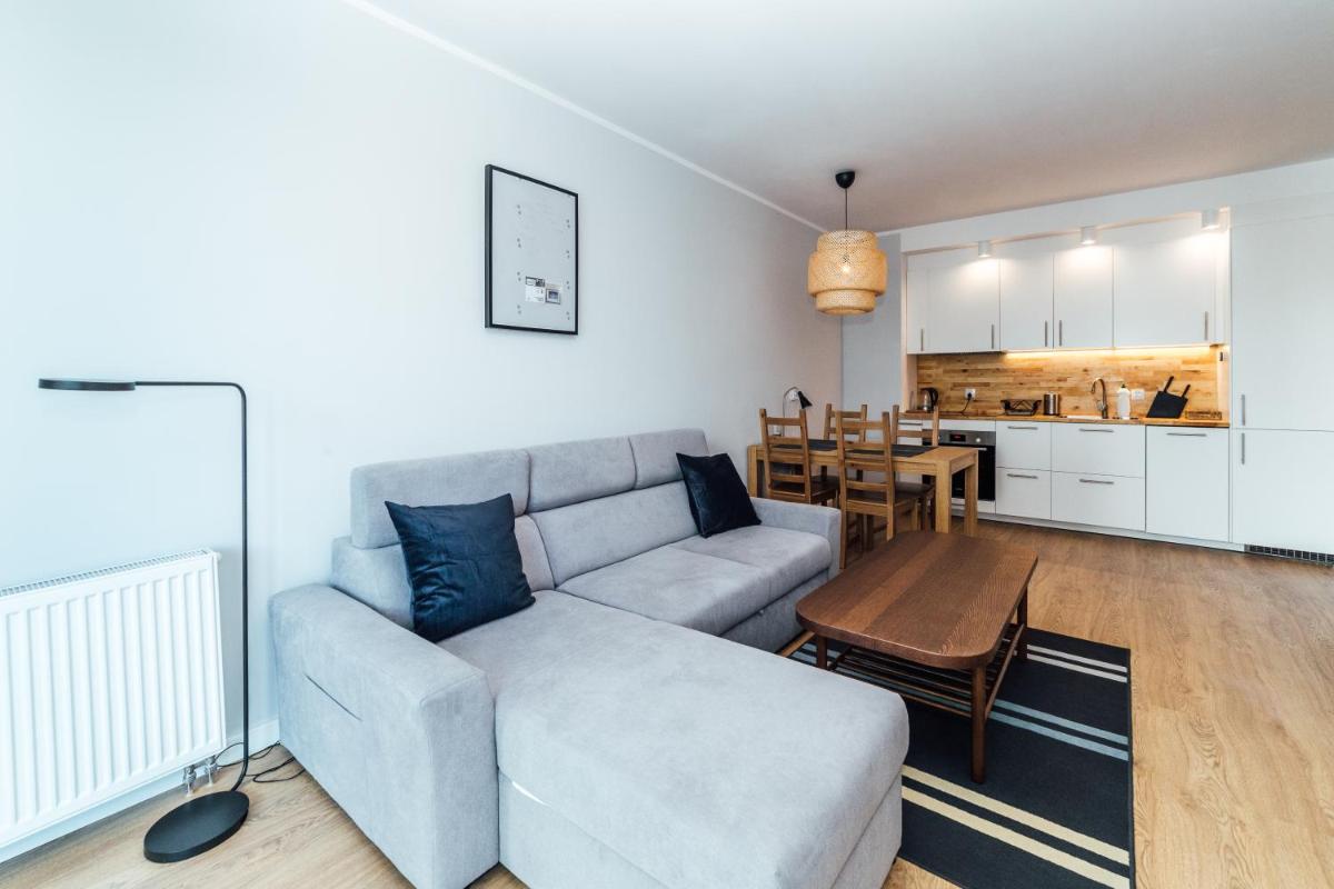 One-Bedroom Apartment - Photo 4