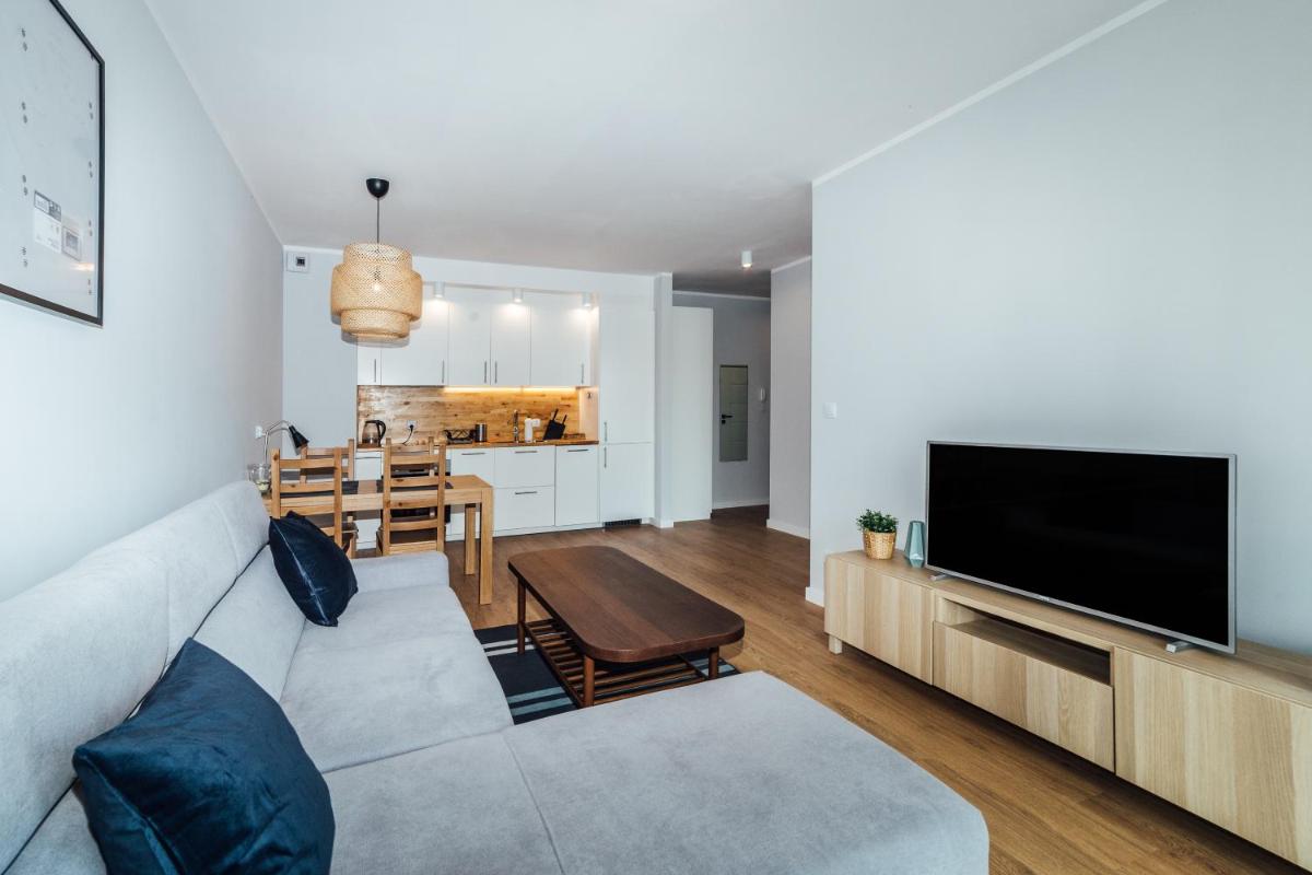 One-Bedroom Apartment - Photo 8
