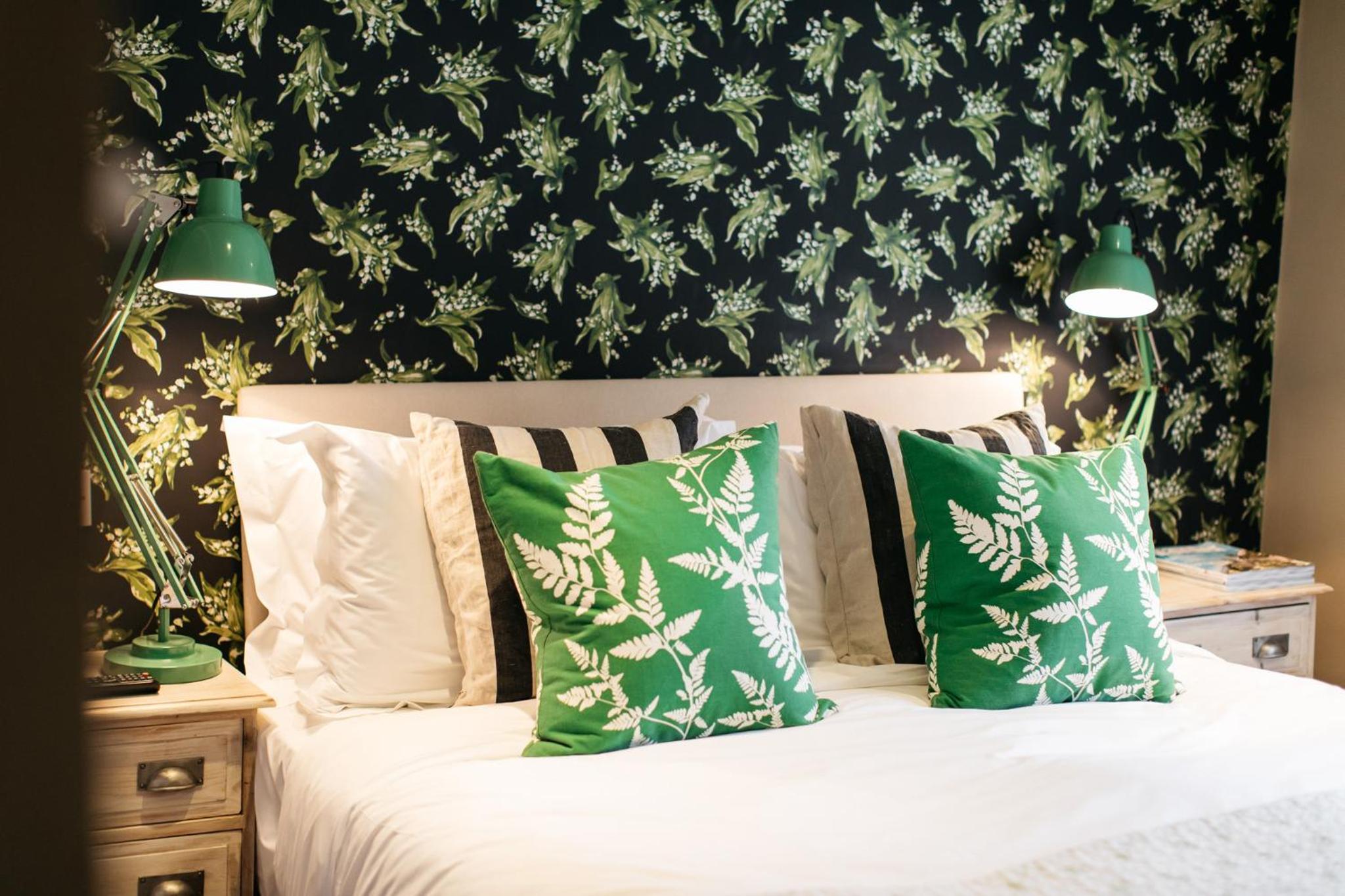 Small Double Room - Photo 1
