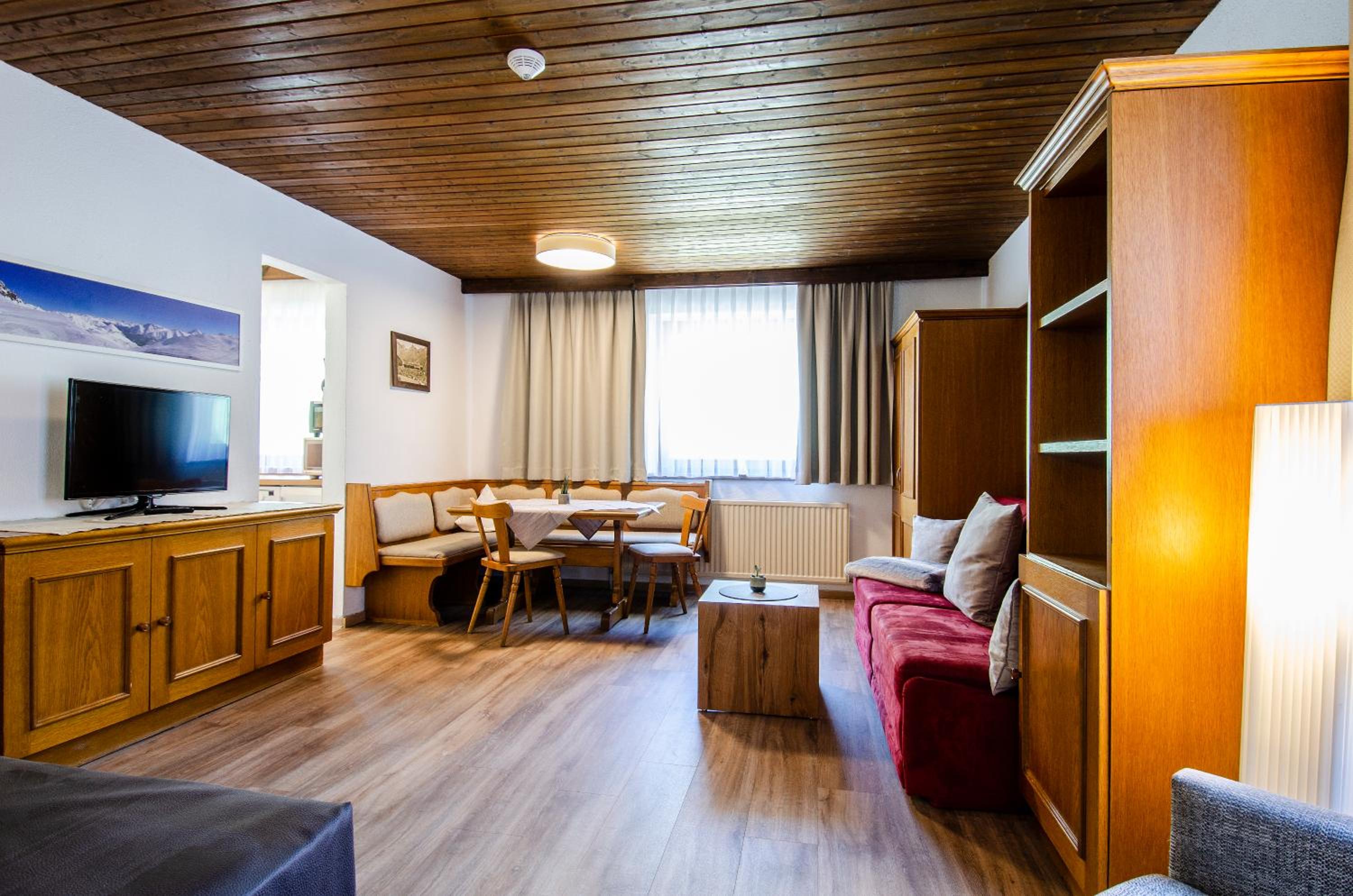 Apartment with Terrace photo 1