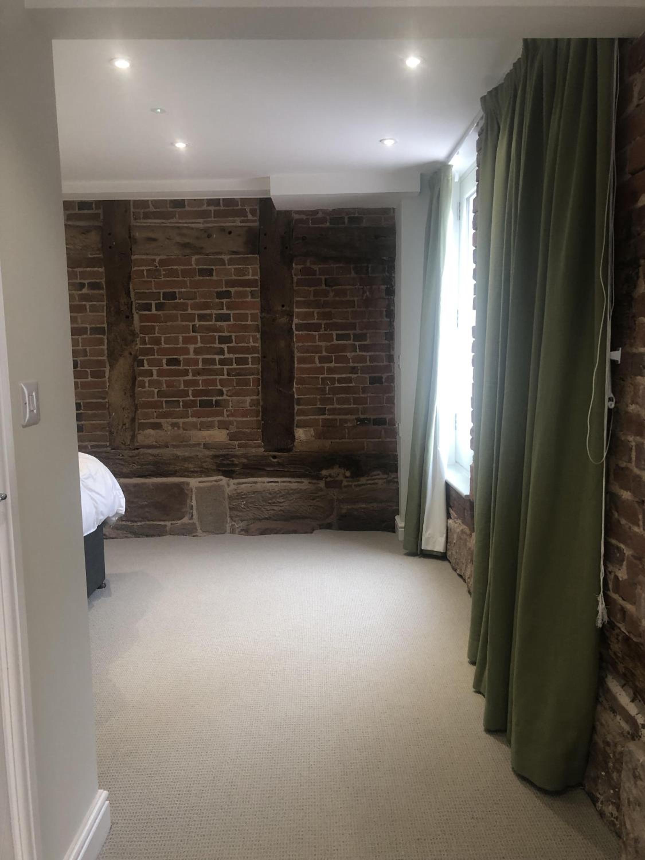 Deluxe Twin Room - Photo 8
