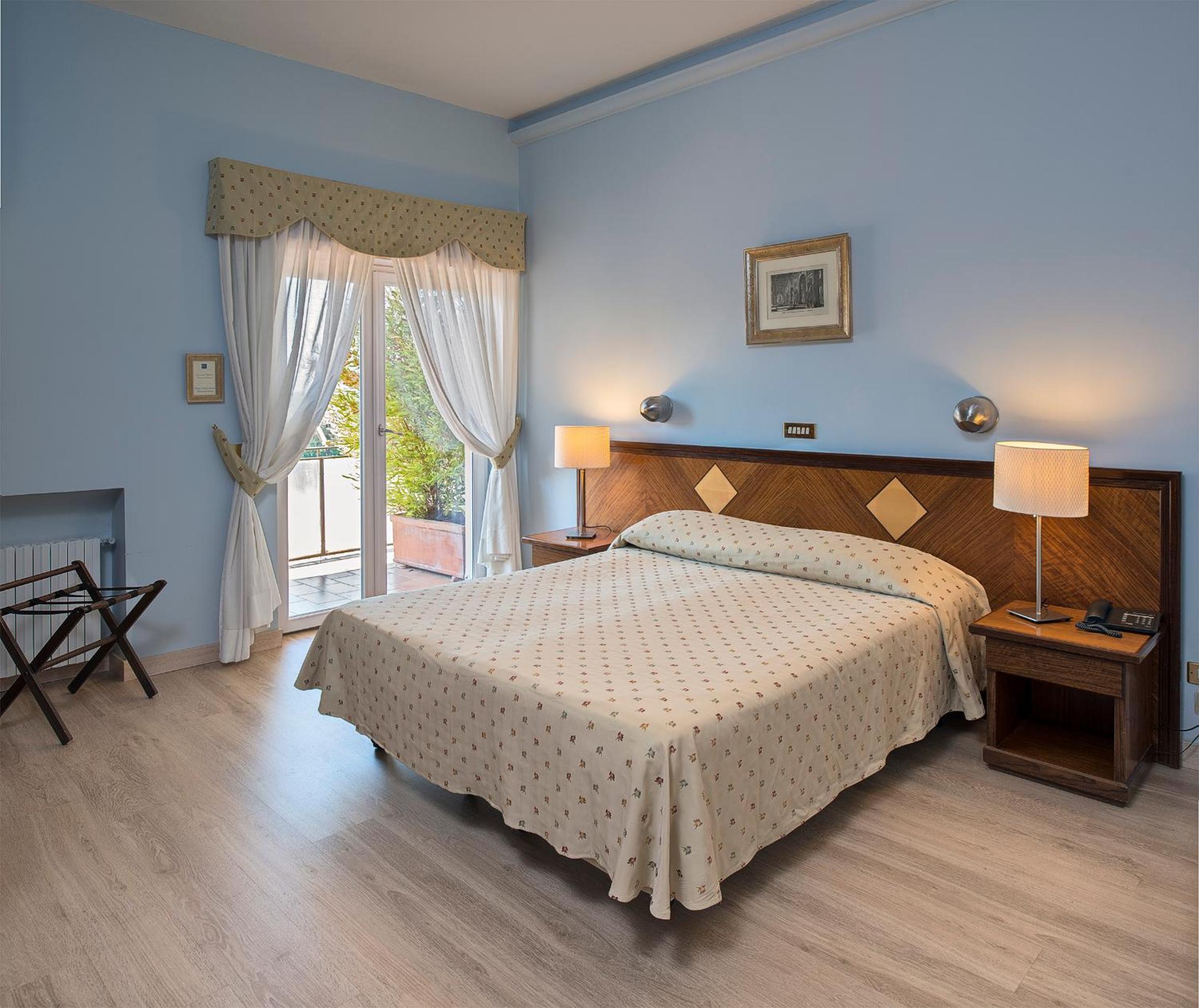 Double Room with Terrace photo 2