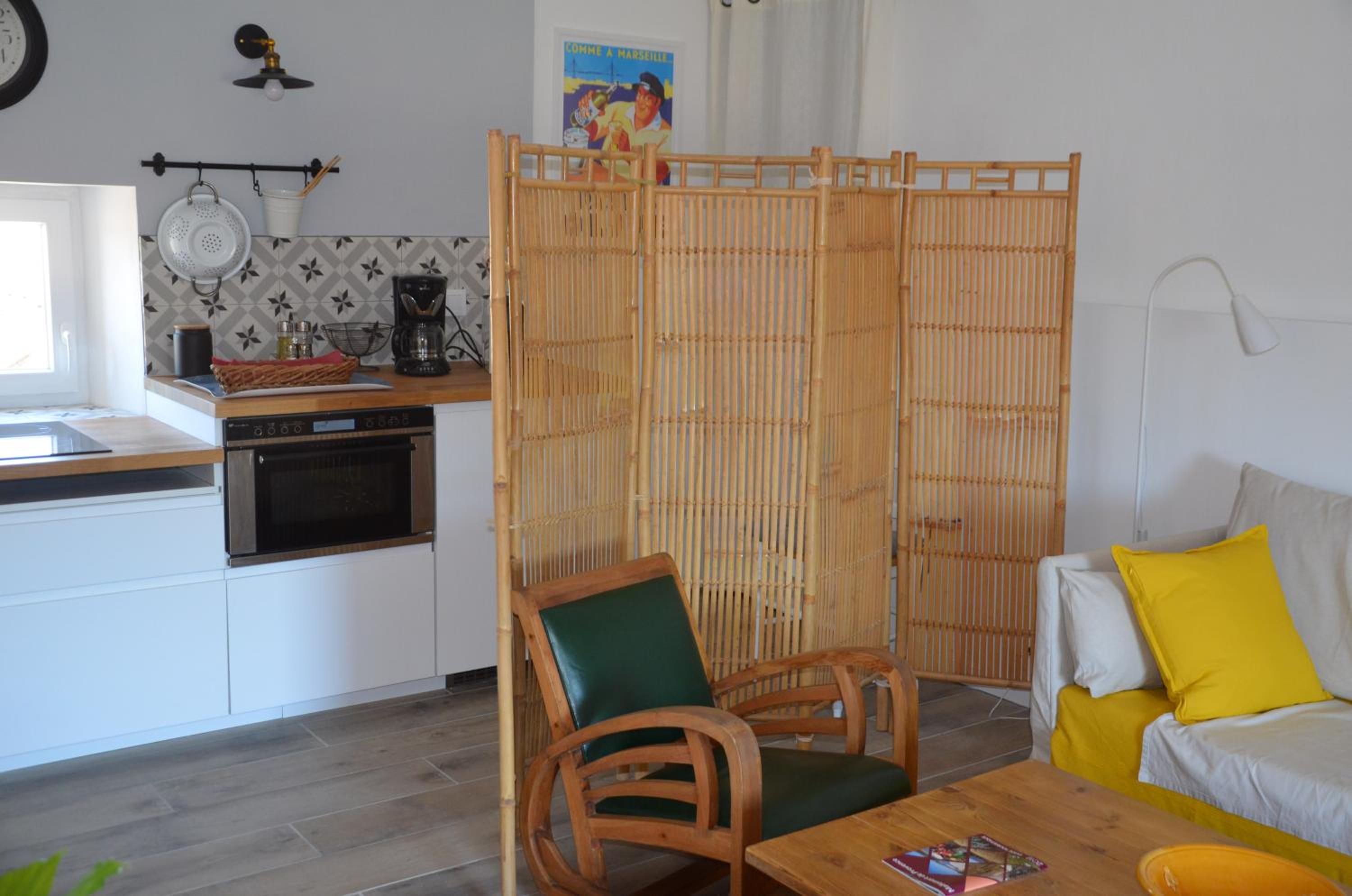 One-Bedroom Apartment - Photo 34