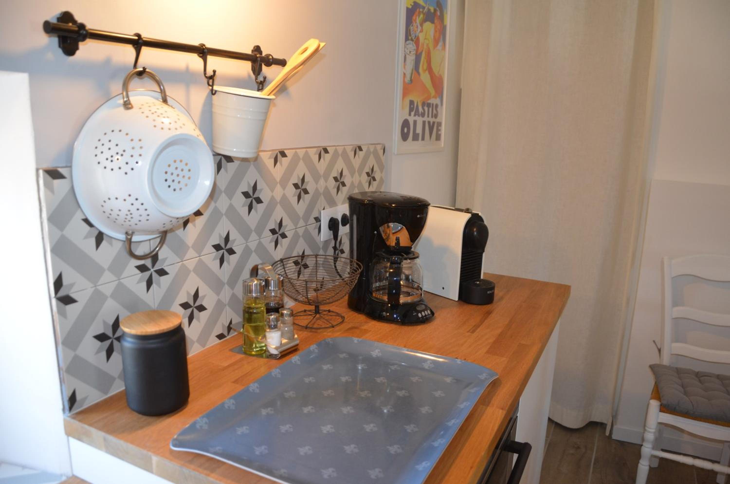 One-Bedroom Apartment - Photo 39
