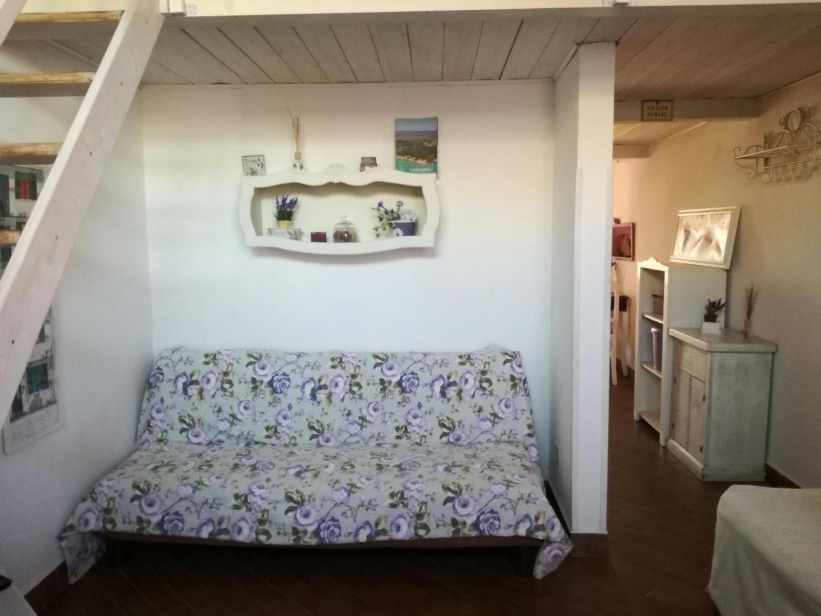 Studio - Split Level