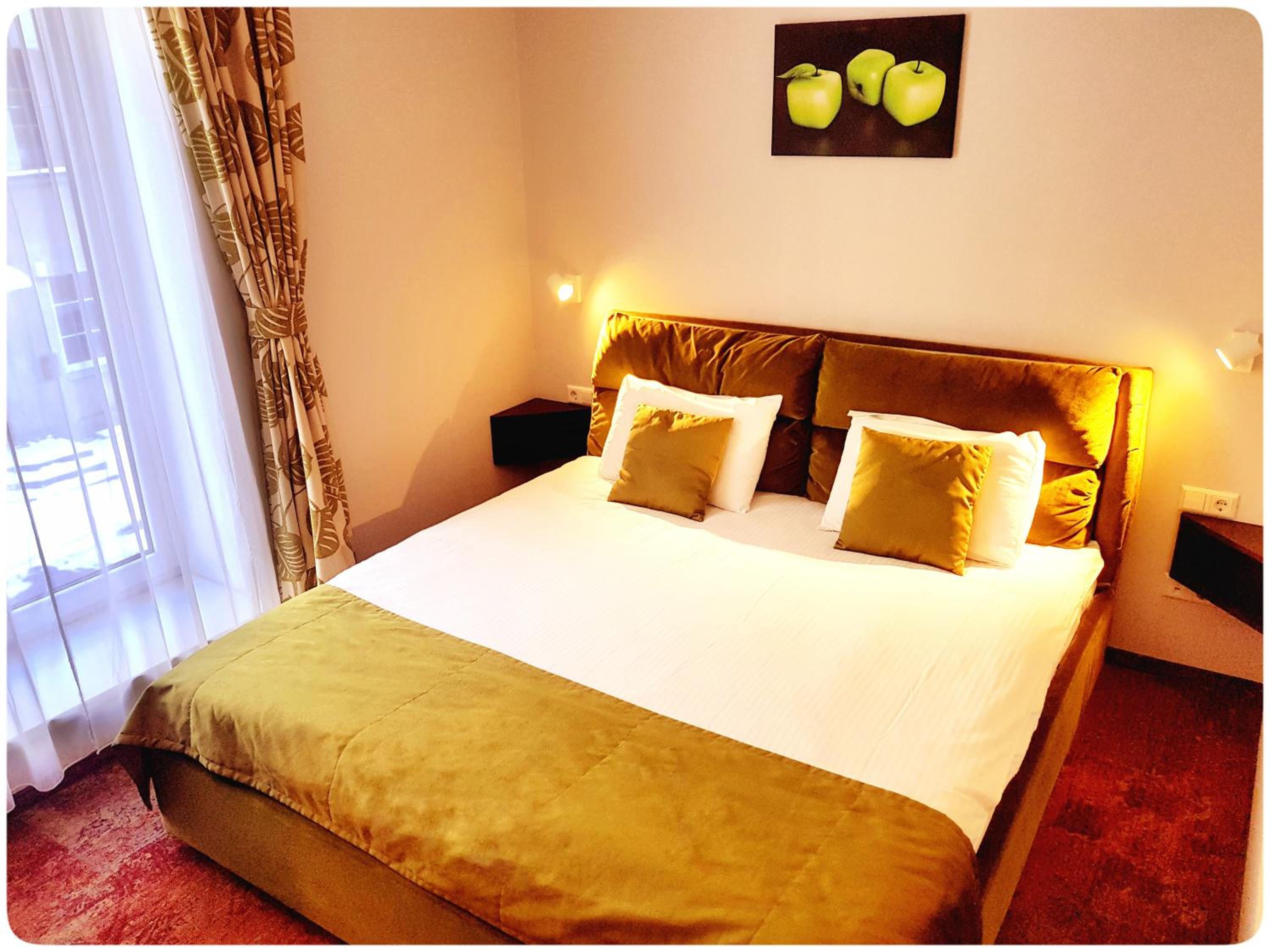 Room with King Bed