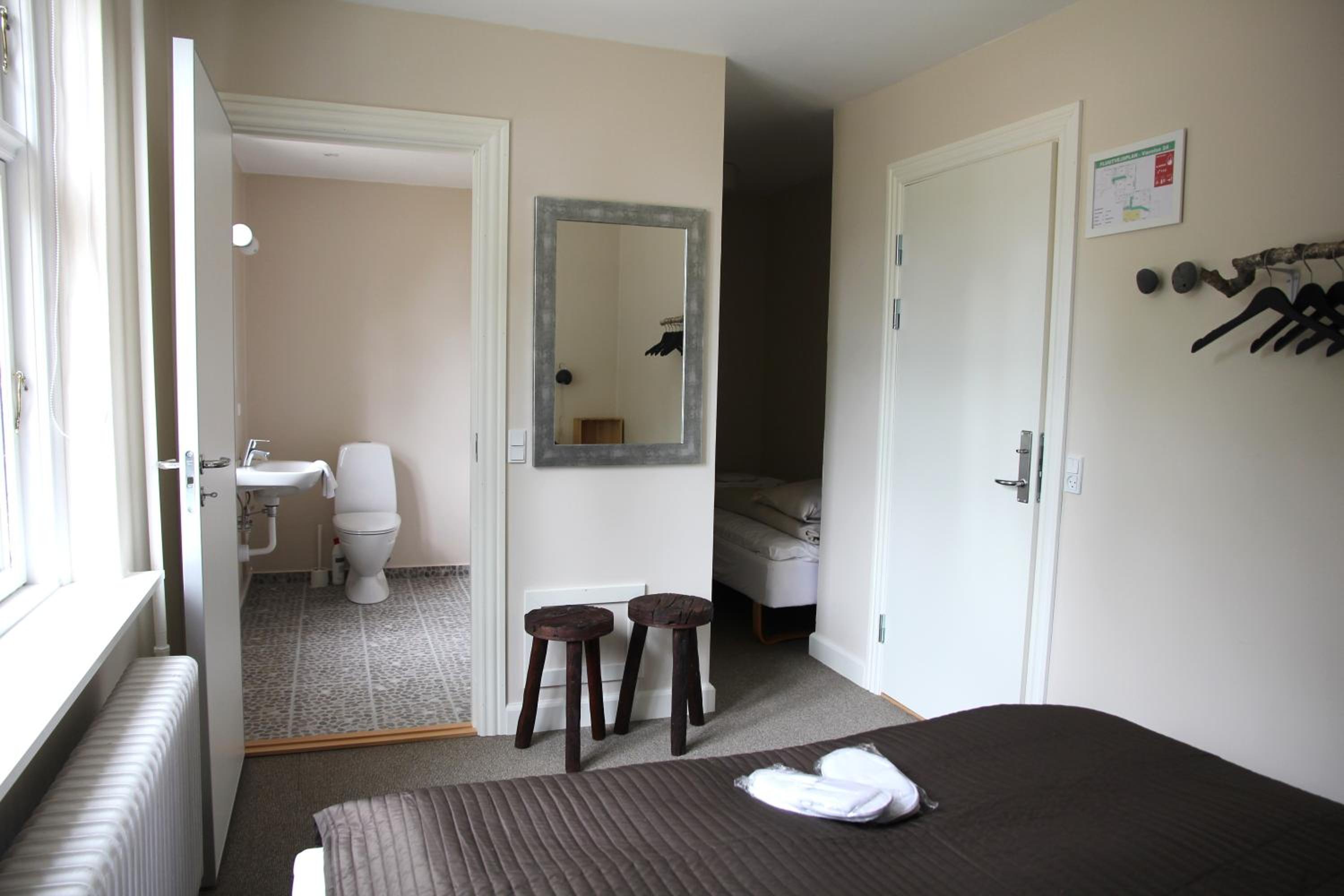 Double Room with Extra Bed photo 1