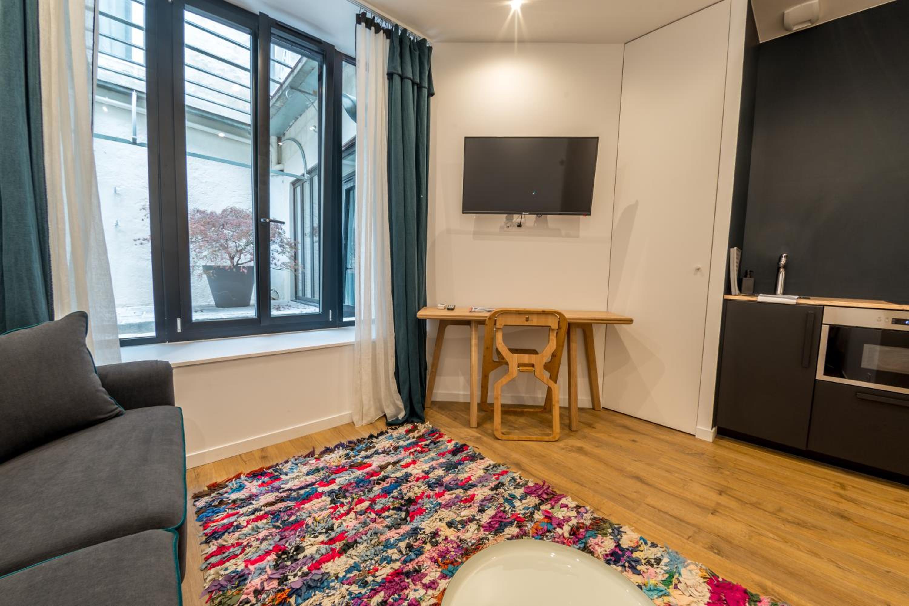Apartment - Ground Floor photo 3