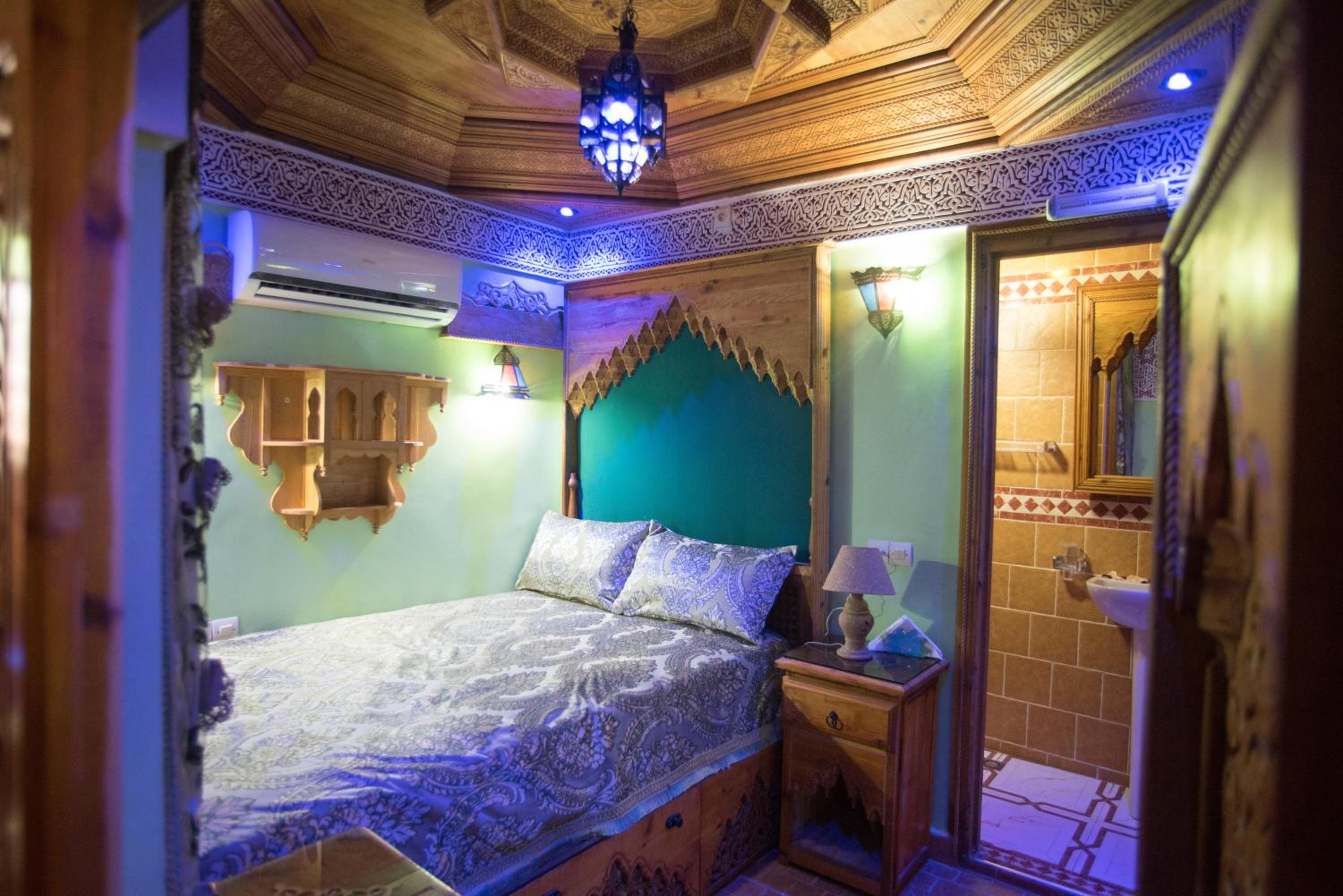 Deluxe Double Room with Shower