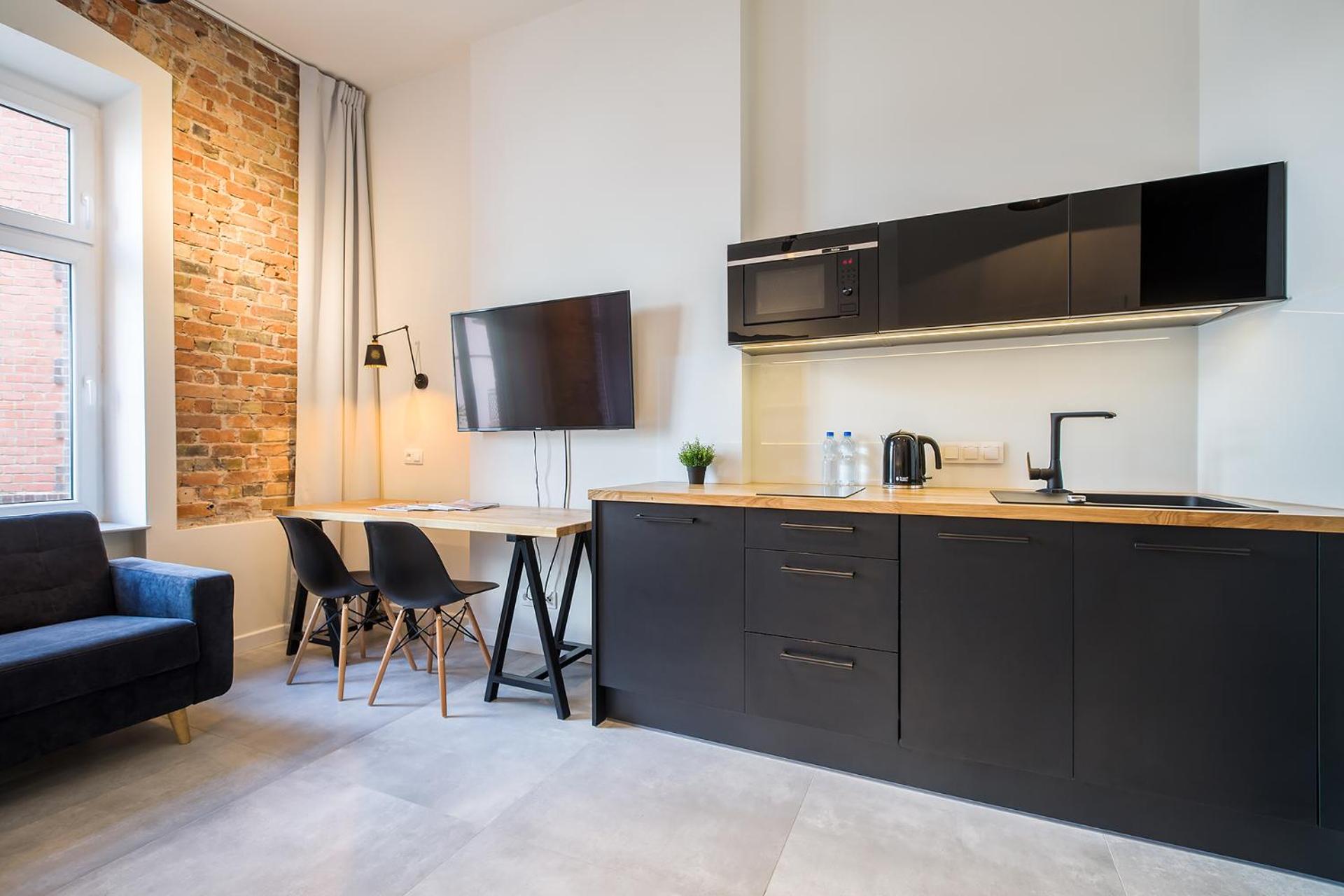 Studio Apartment - Photo 4