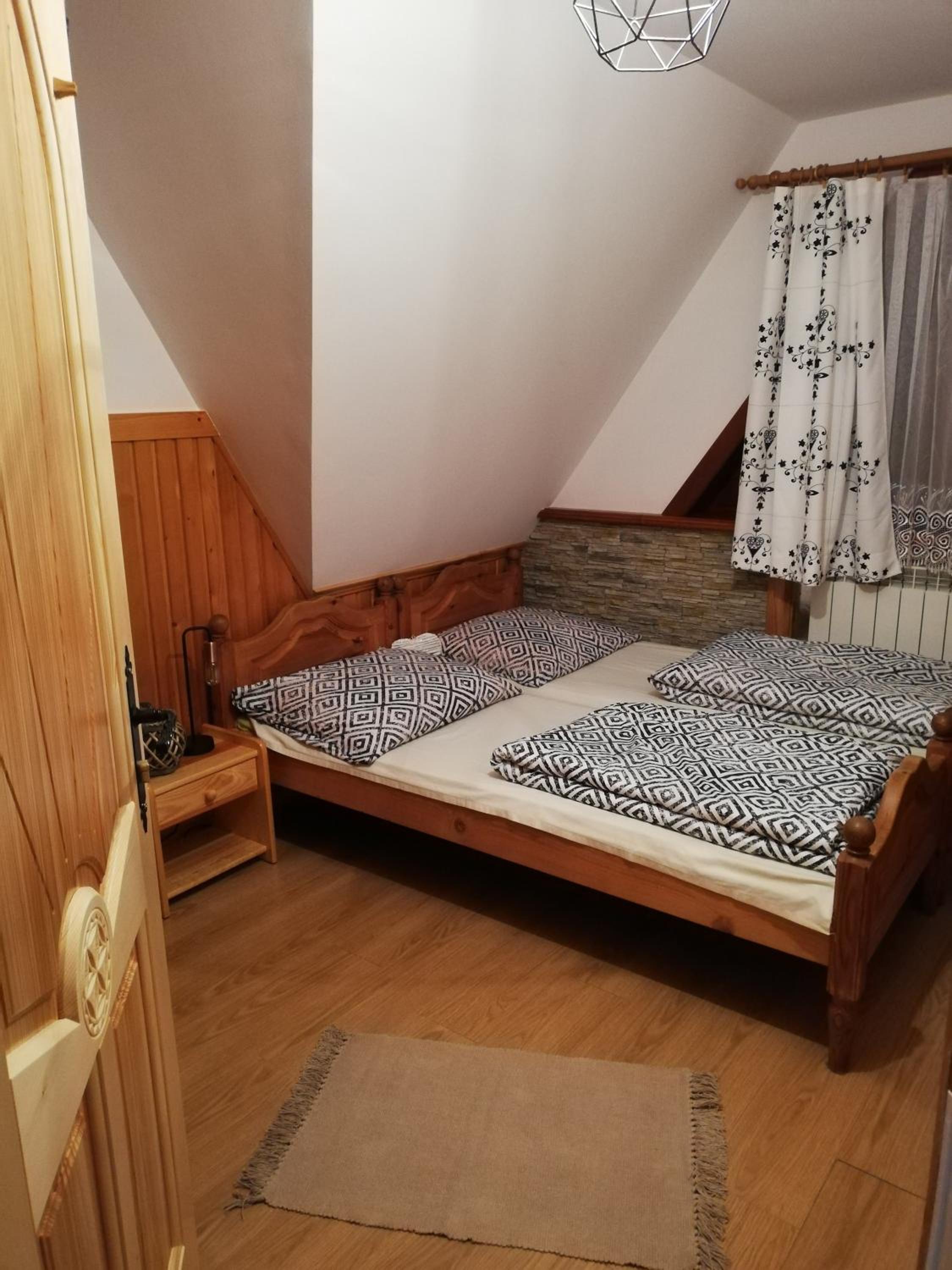 Two-Bedroom Apartment - Photo 7