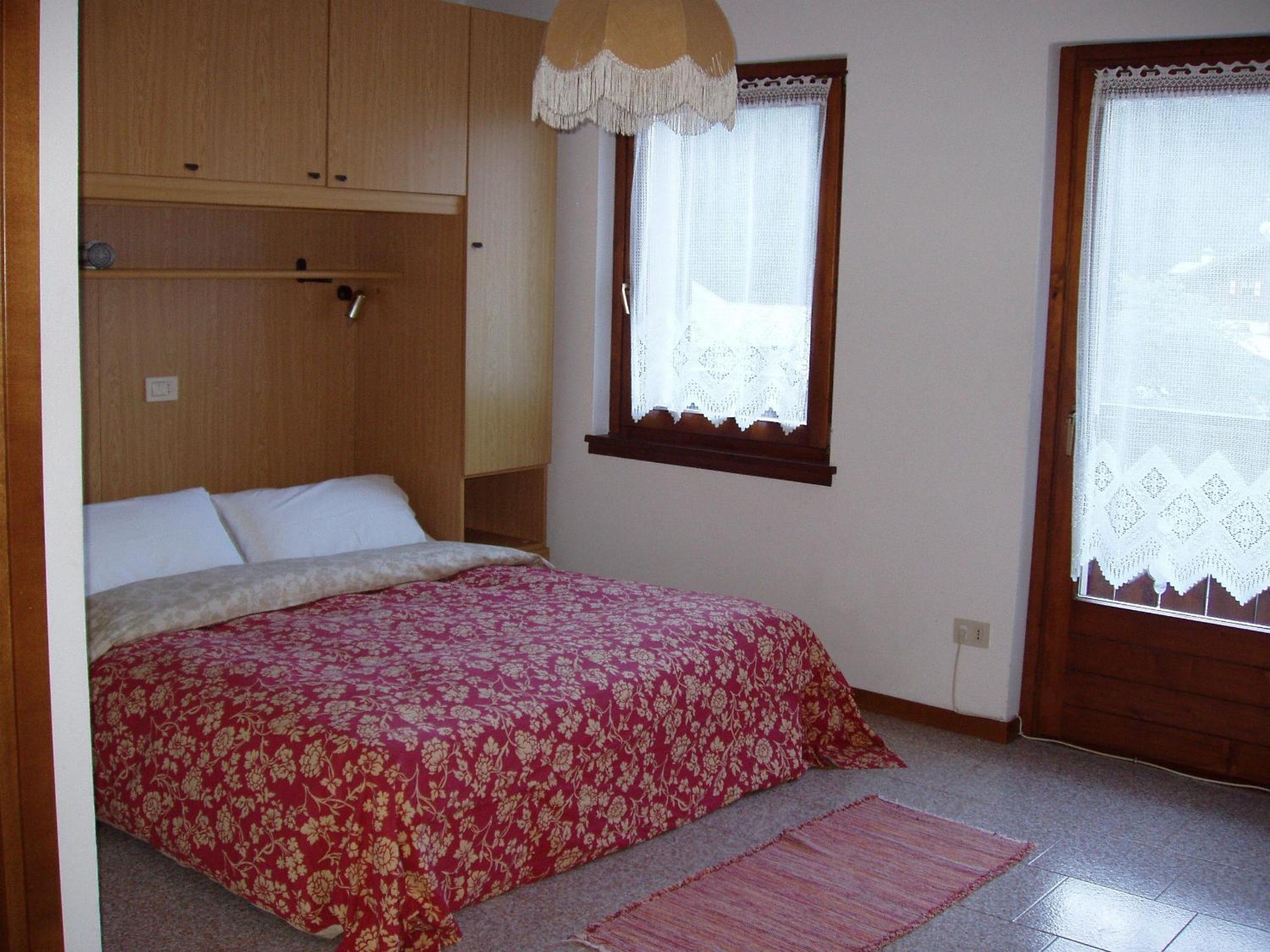 Double or Twin Room - Photo 4