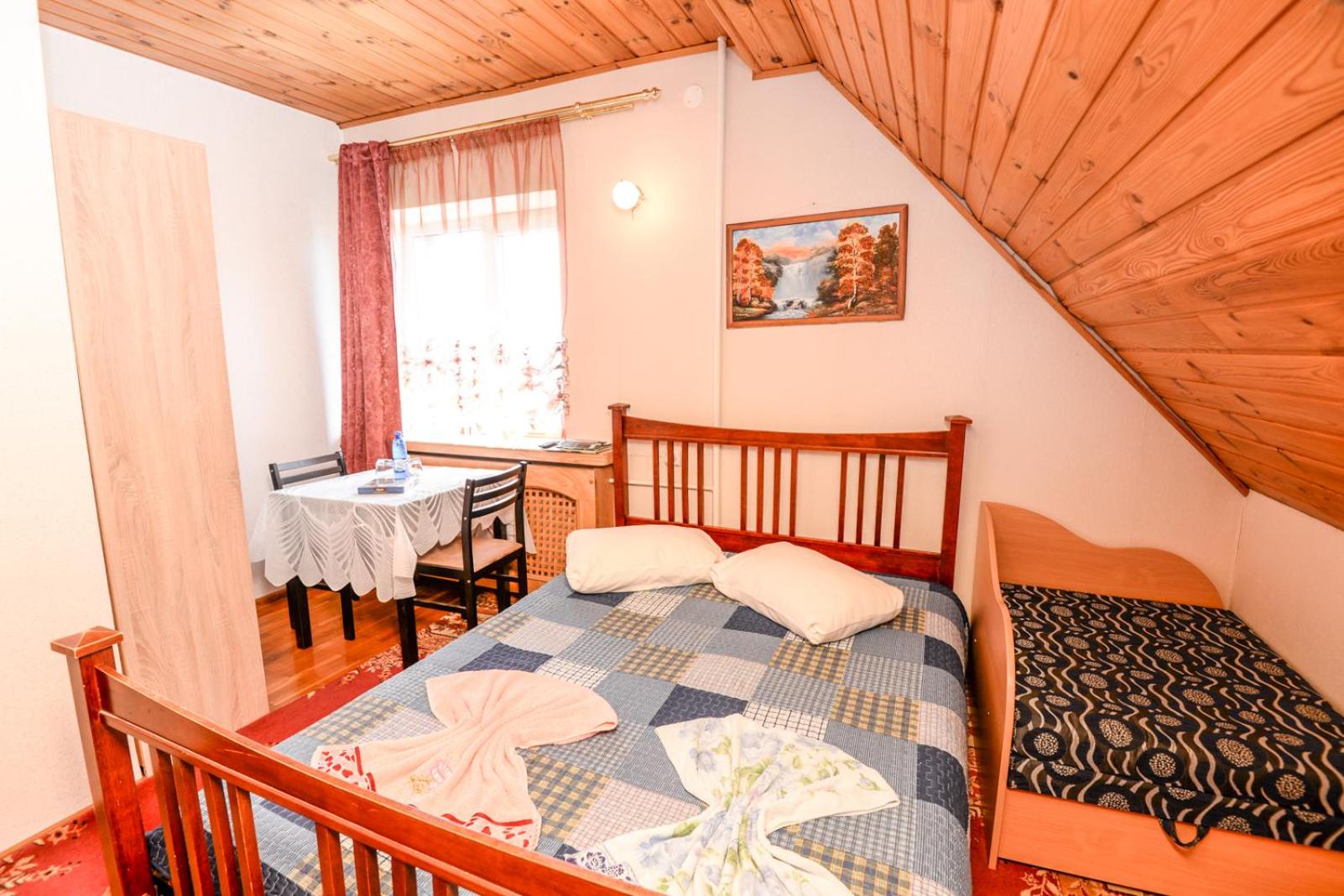 Budget Triple Room photo 3
