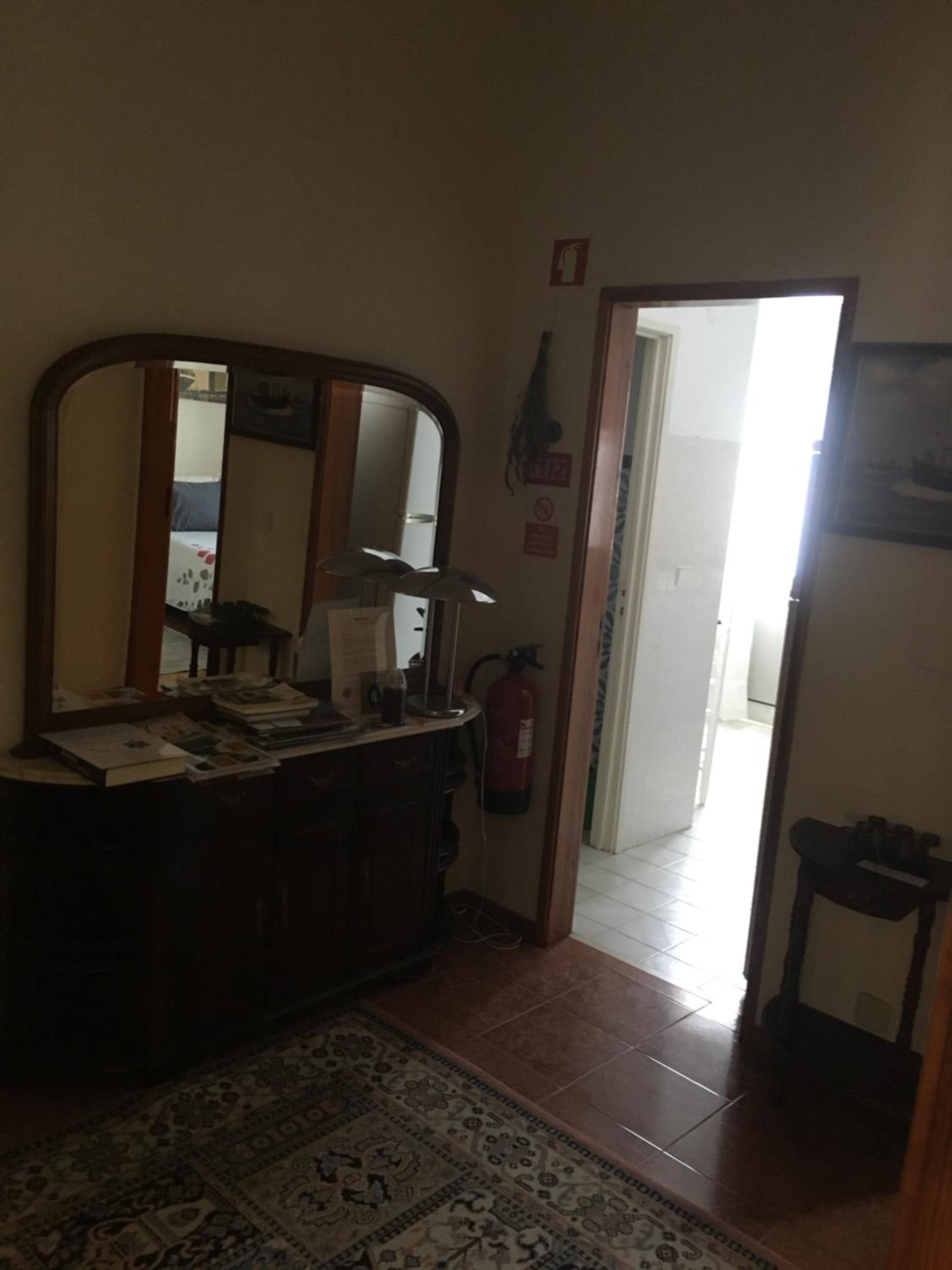 Family Room - Photo 7