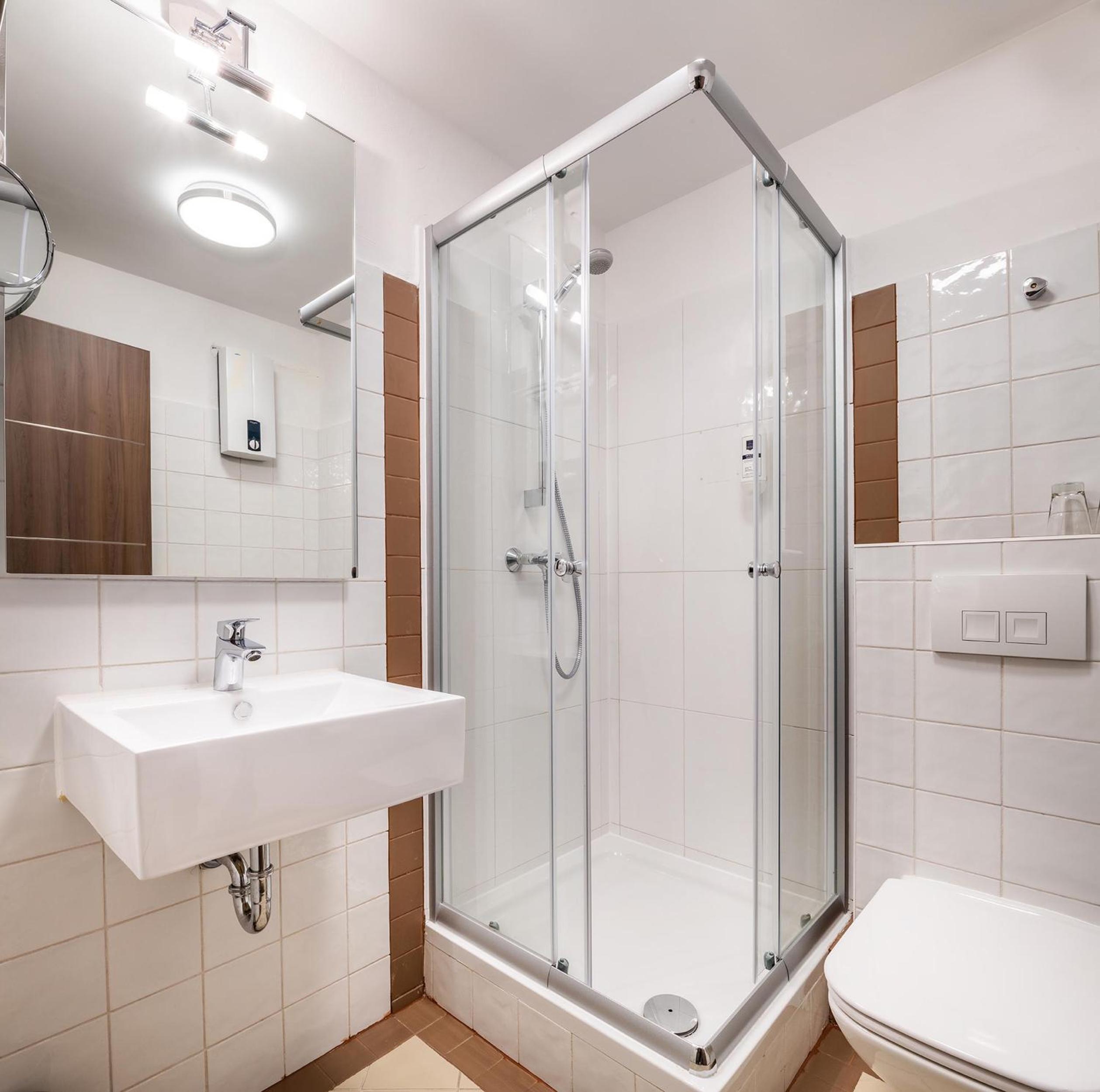 Standard Triple Room - Photo 2