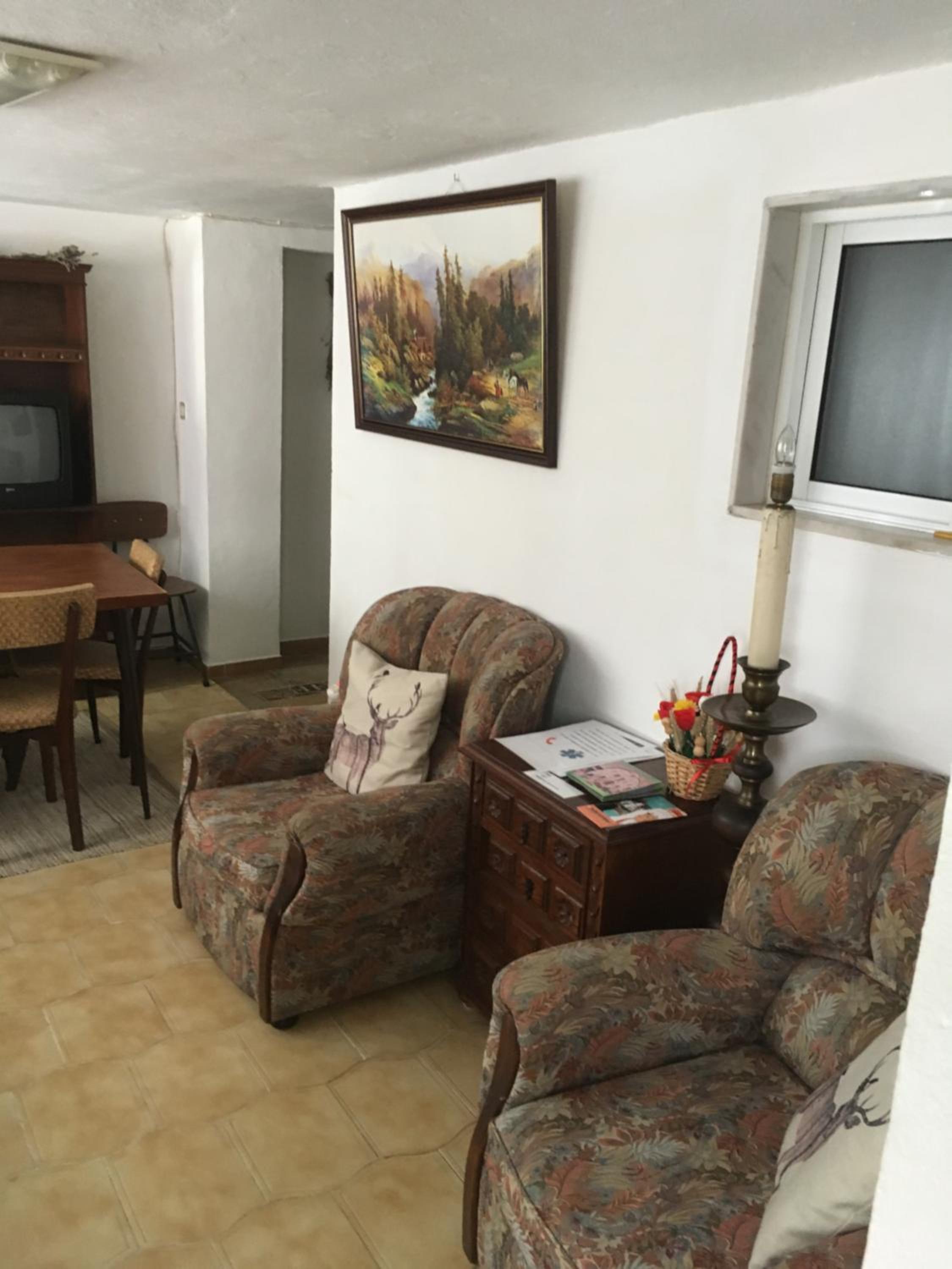 Double Room - Photo 7