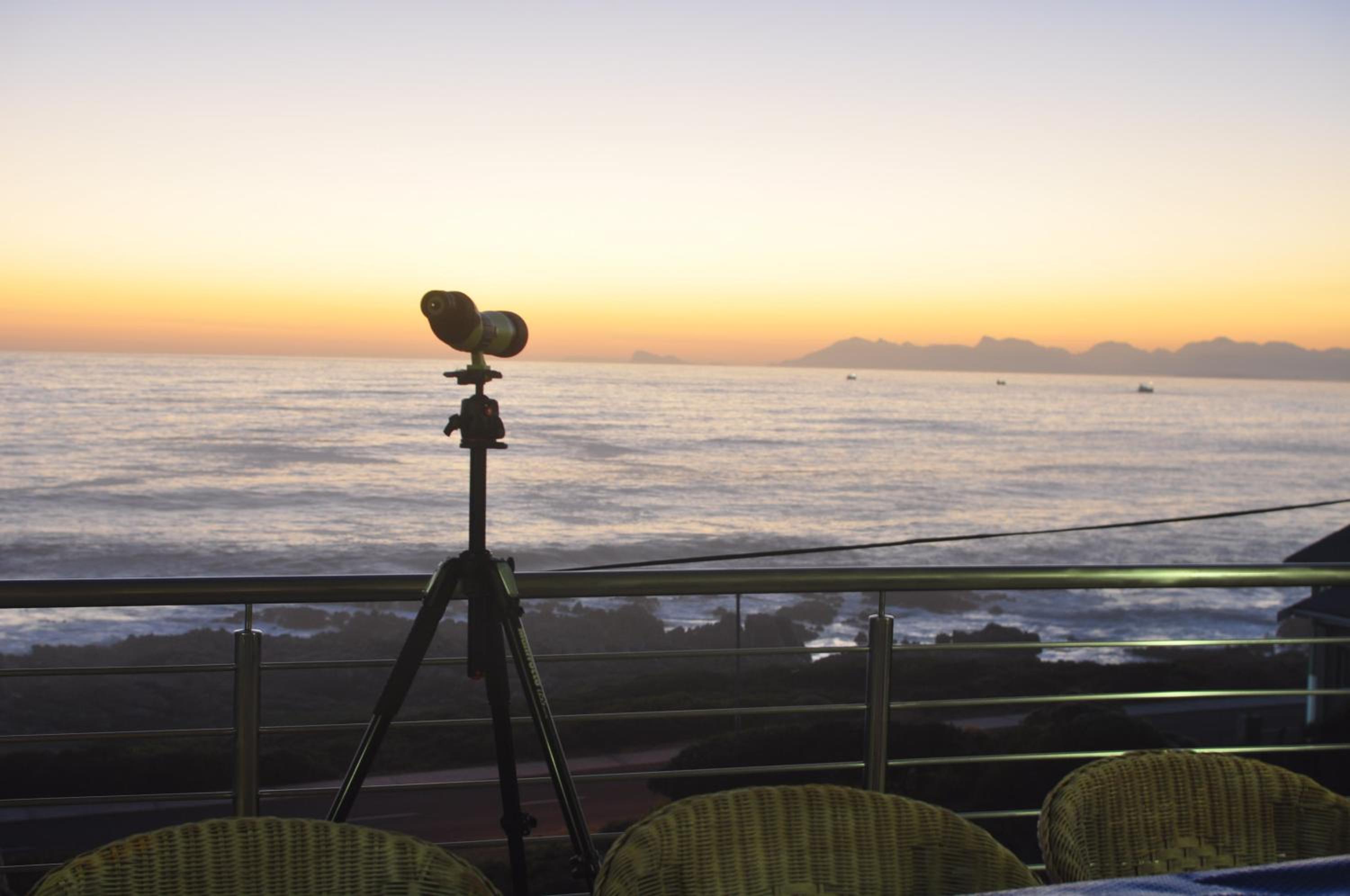 Deluxe Double Room with Balcony and Sea View - Photo 24