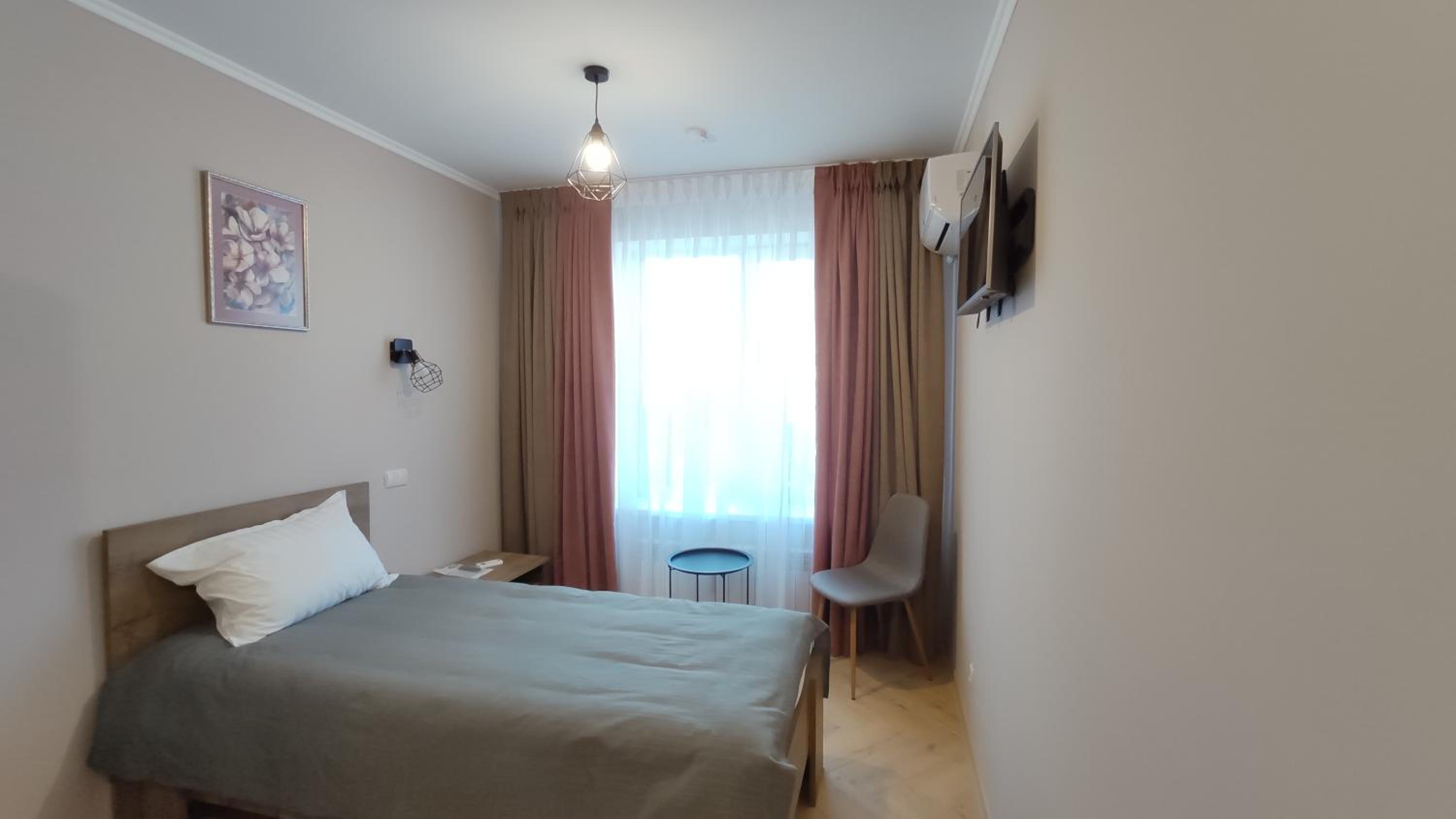Single Room photo 2