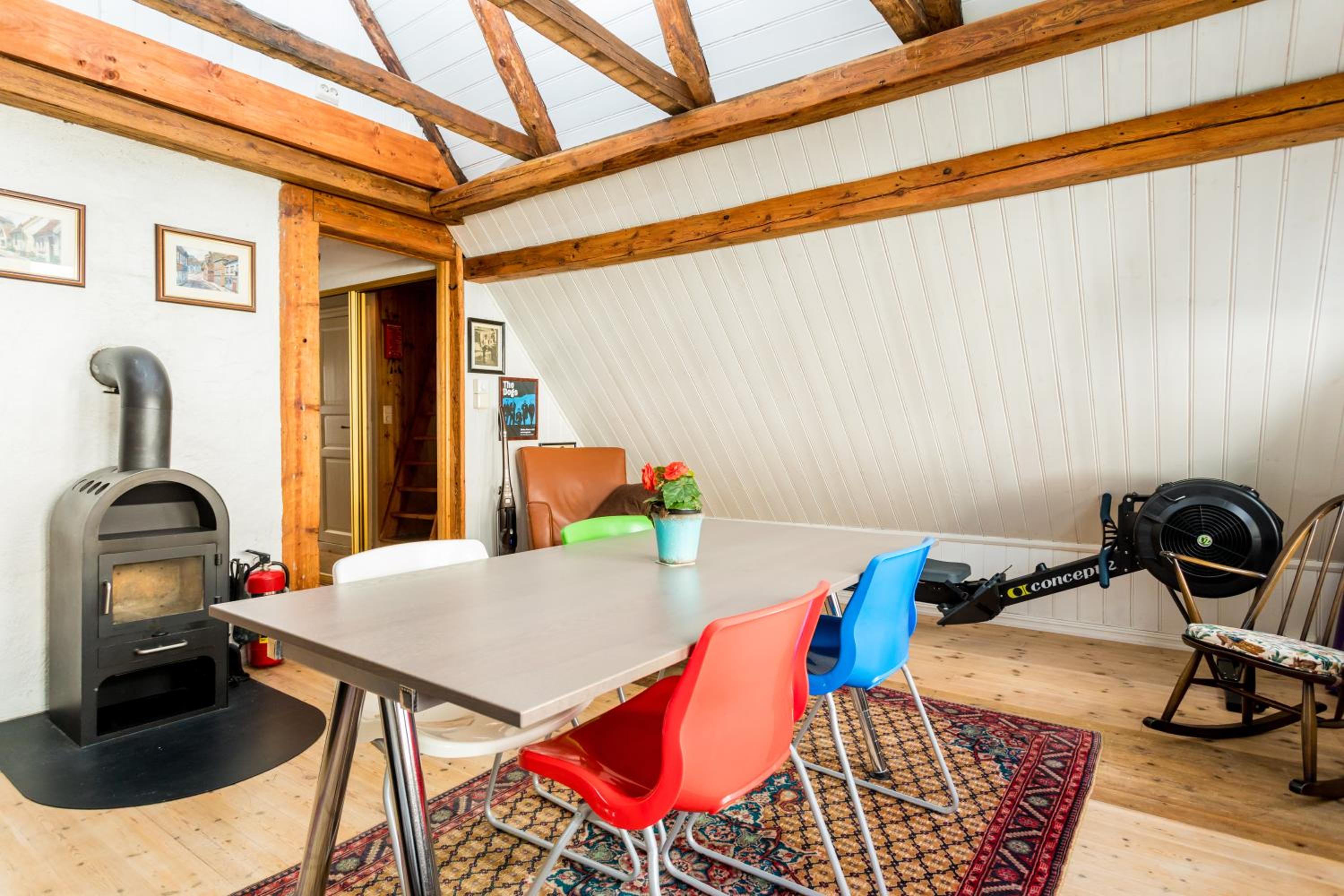 One-Bedroom Apartment - Photo 10