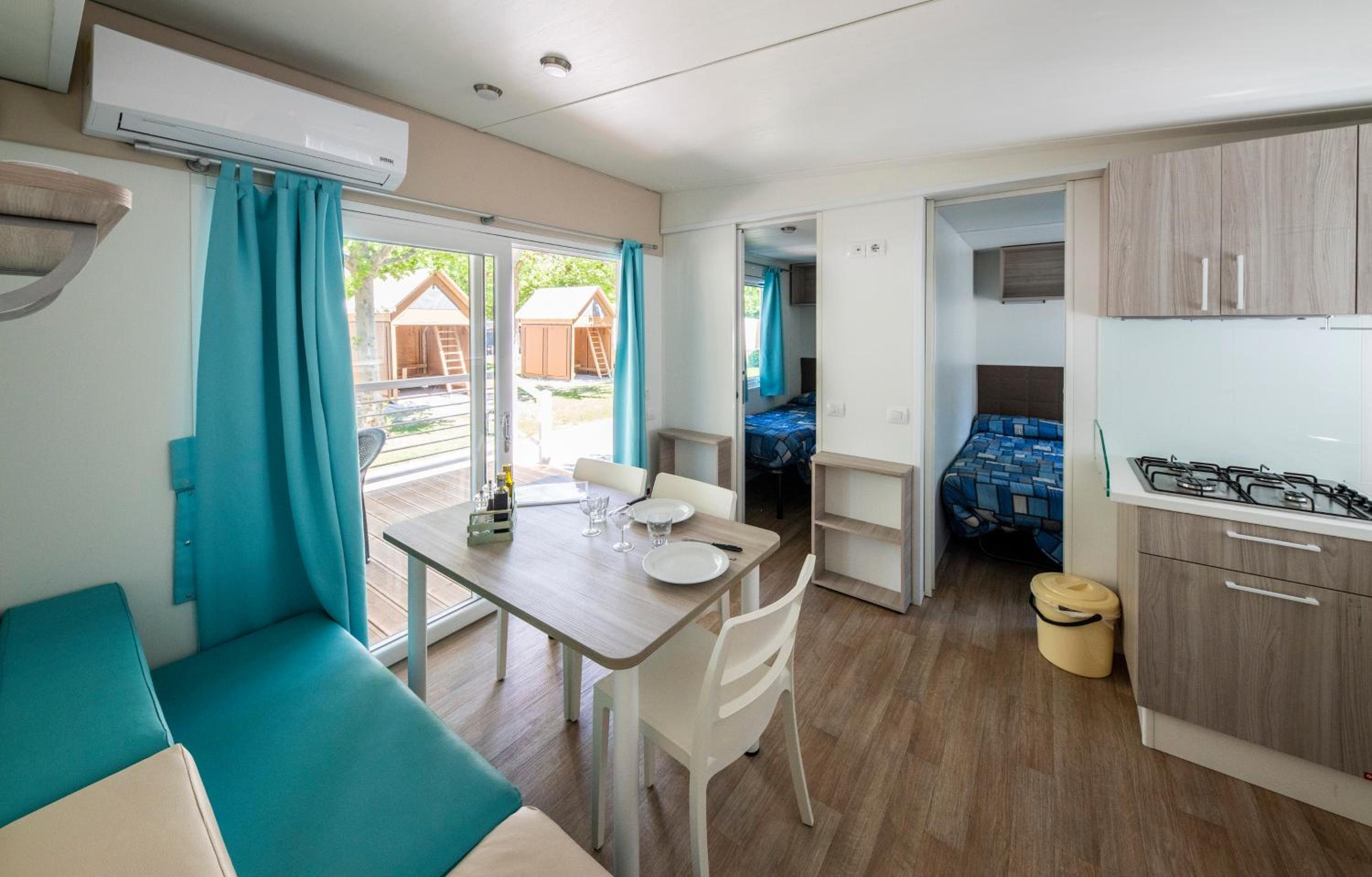Maxi Mobile Home  photo 2