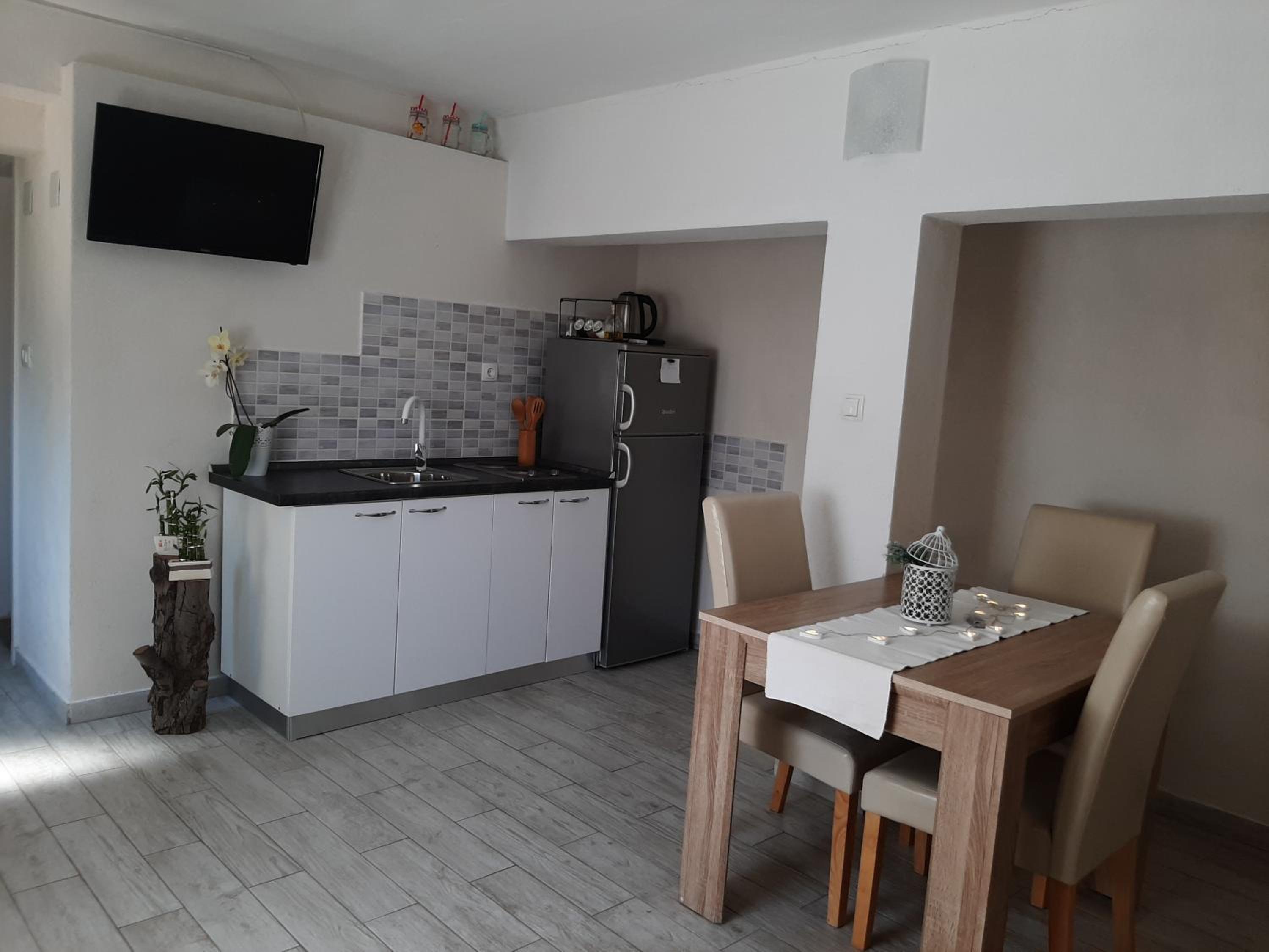 Apartment - Ground Floor - Photo 12