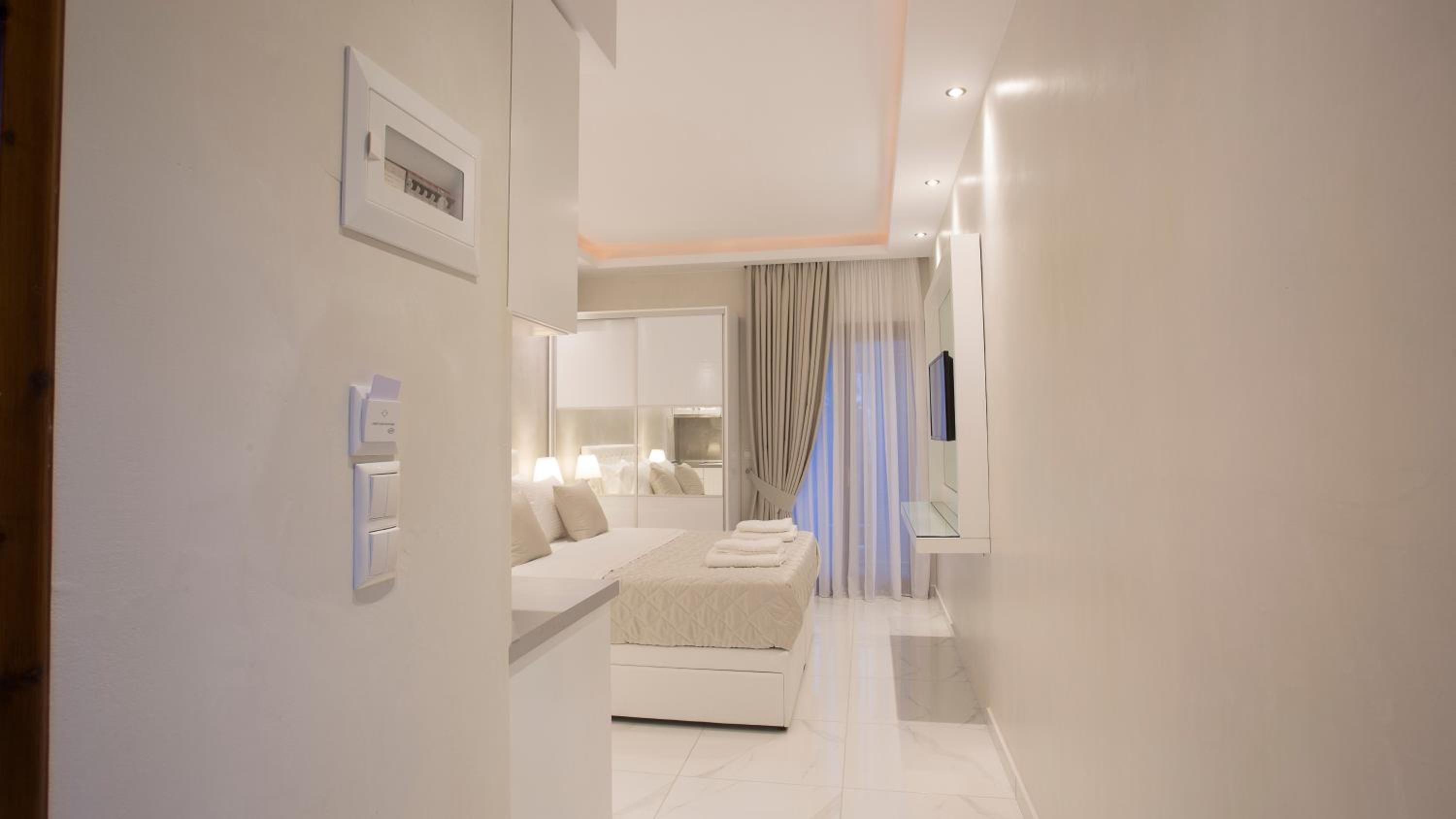King Room with Mountain View - Photo 1