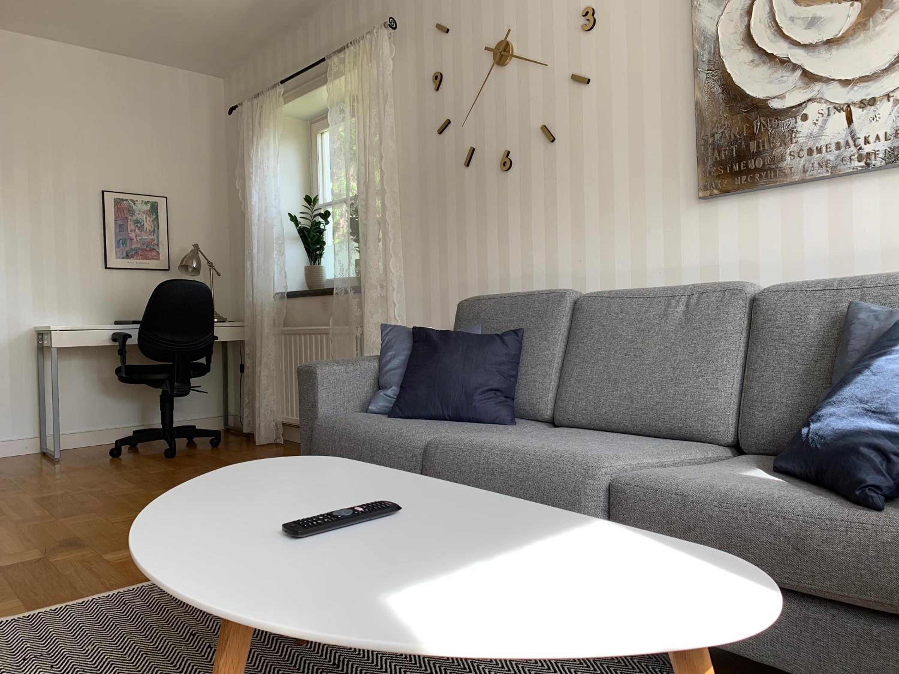 Apartment photo 1