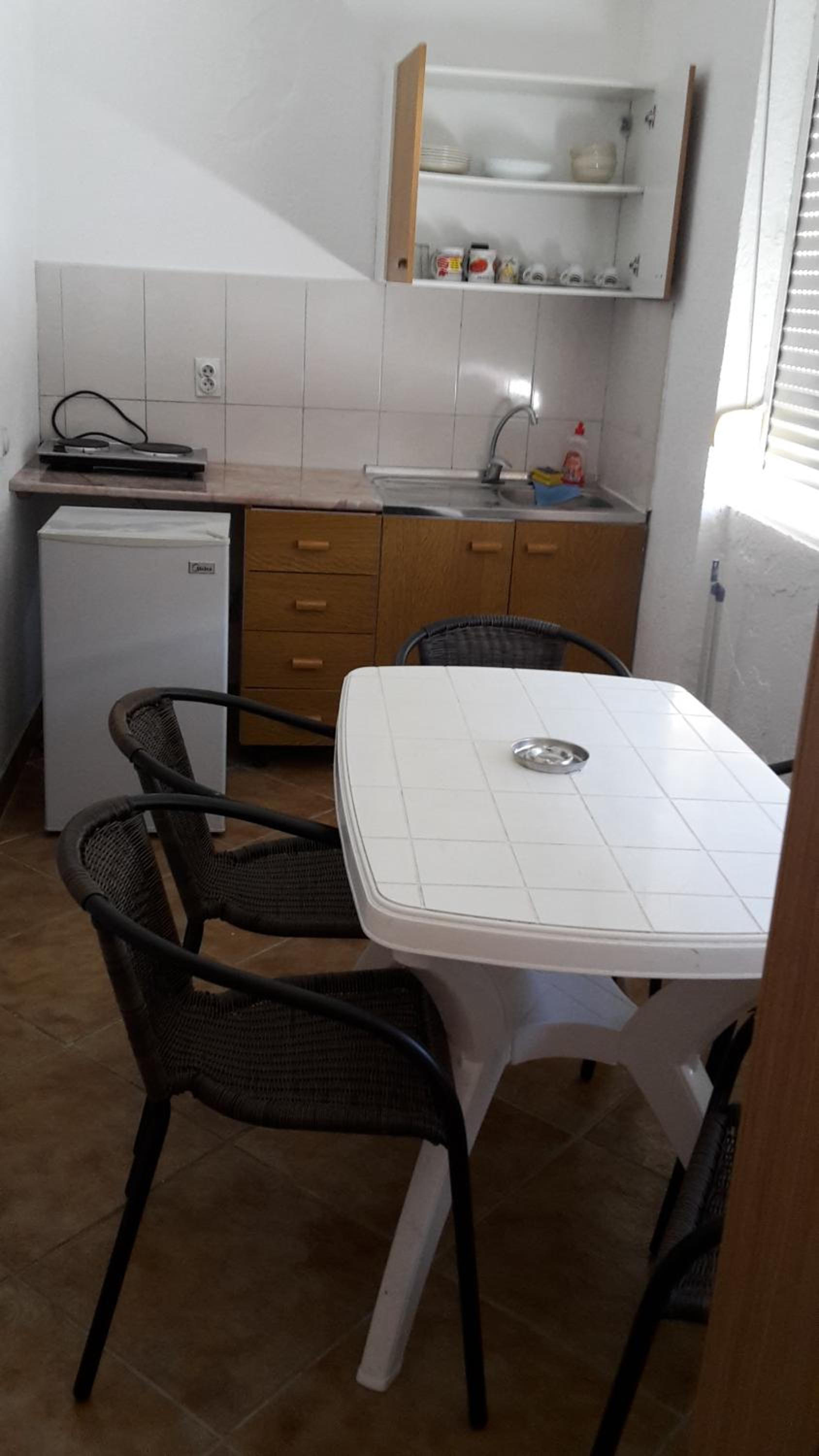 Apartment - Ground Floor photo 2