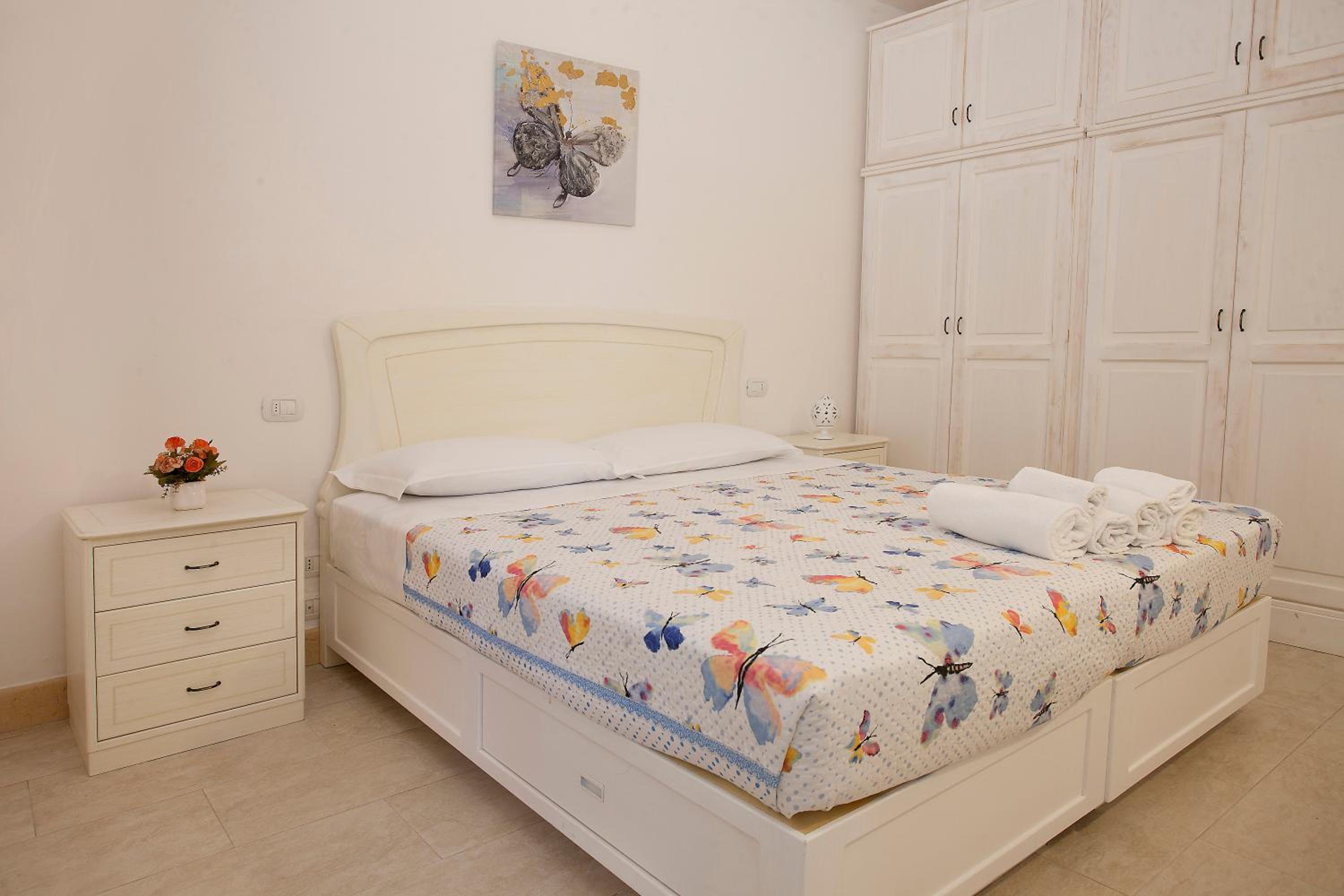 Two-Bedroom Apartment (6 Adults) photo 3